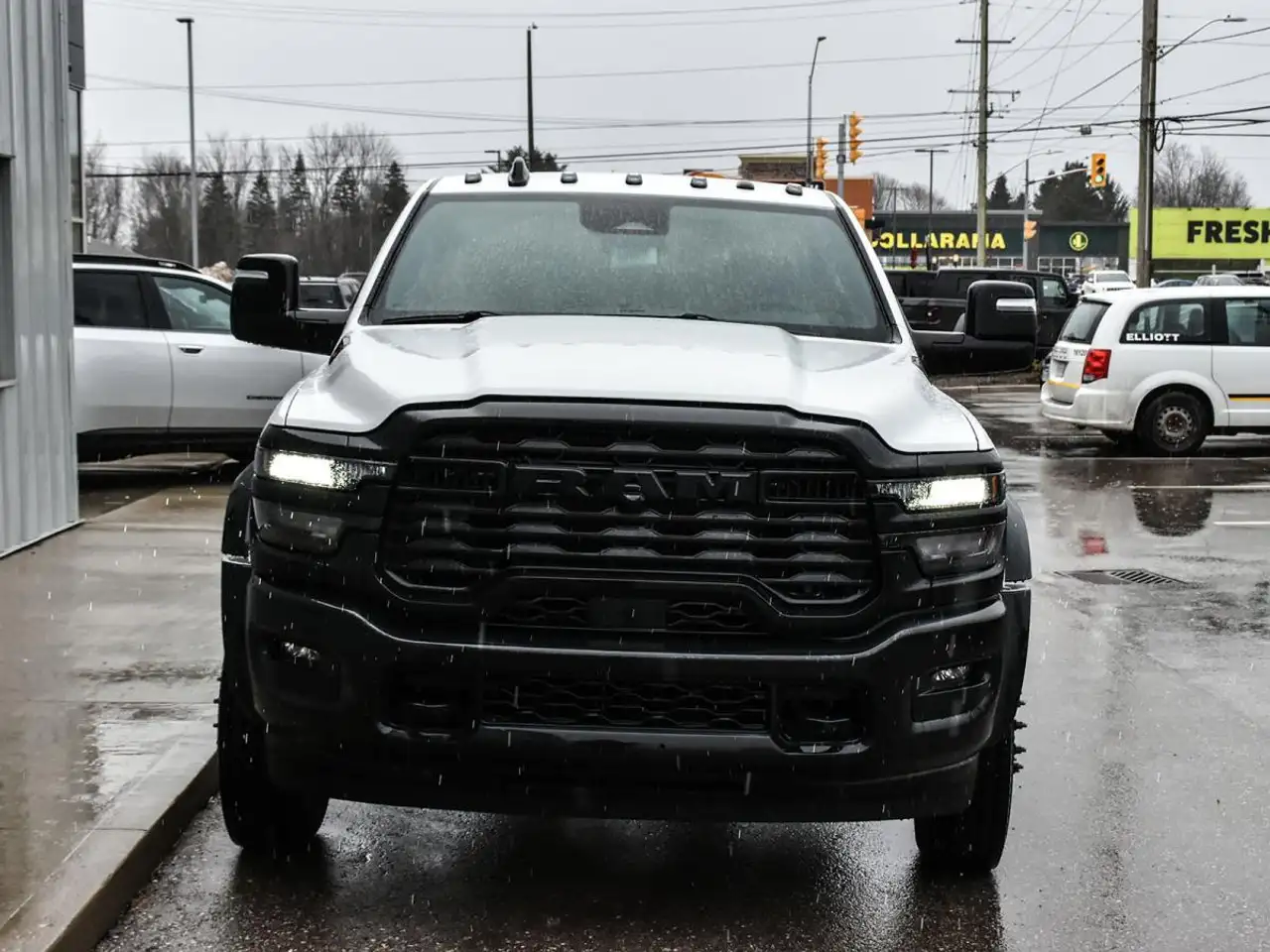RAM 5500 снимка RAM 5500