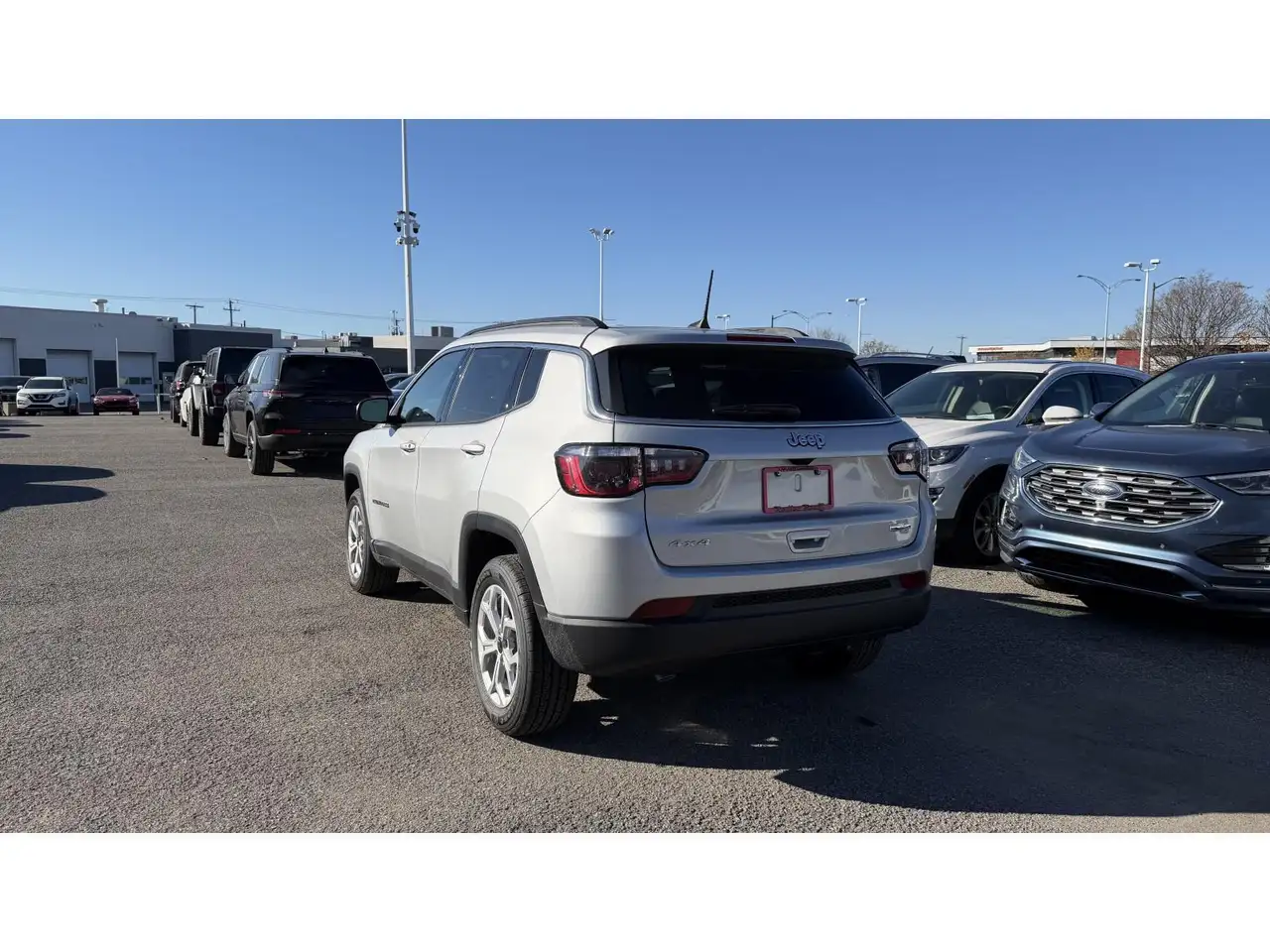 Jeep Compass снимка Jeep Compass