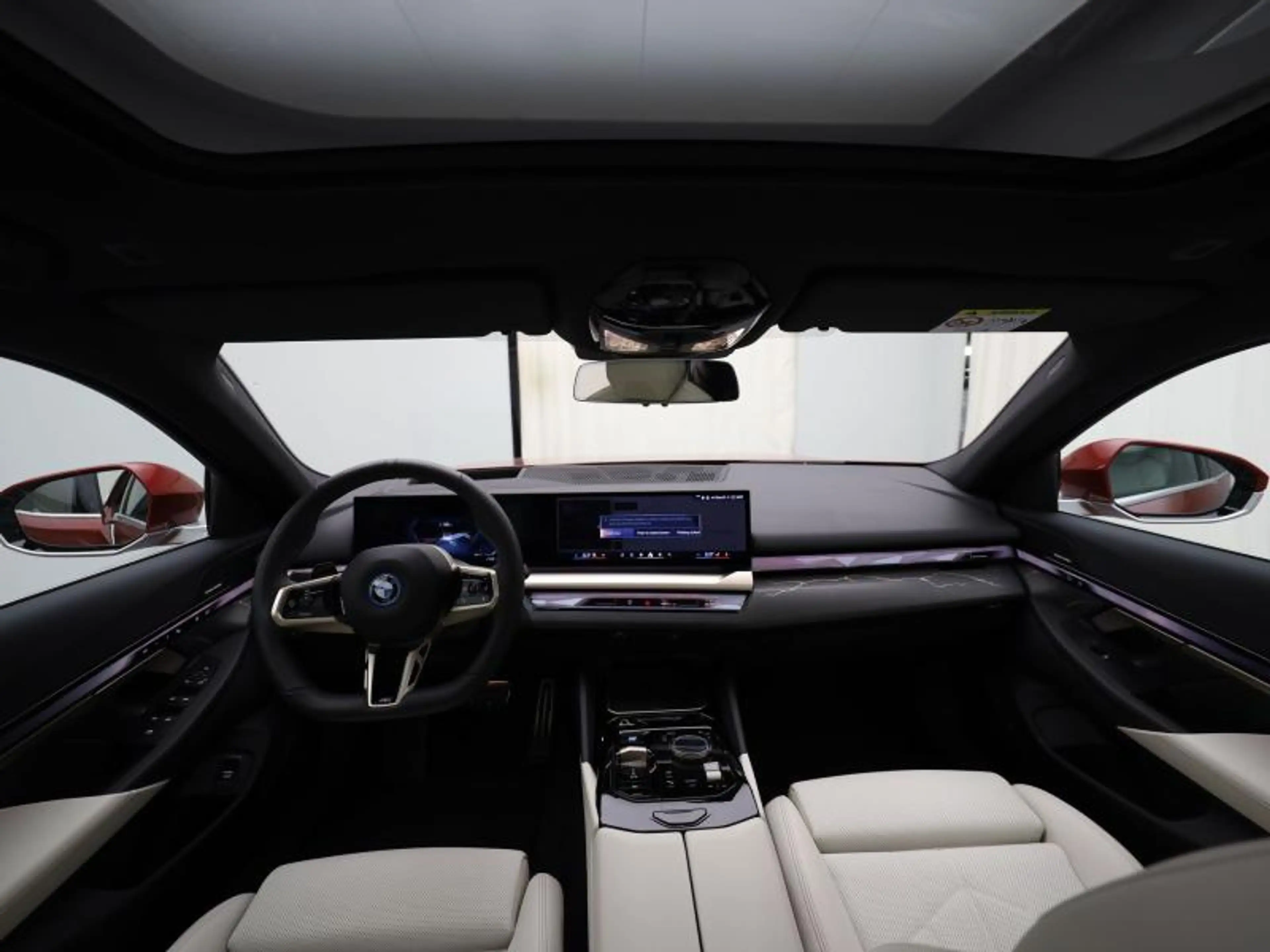 BMW i5 M SPORT - PANODAK - ACC - HARMAN KARDON — photo 7