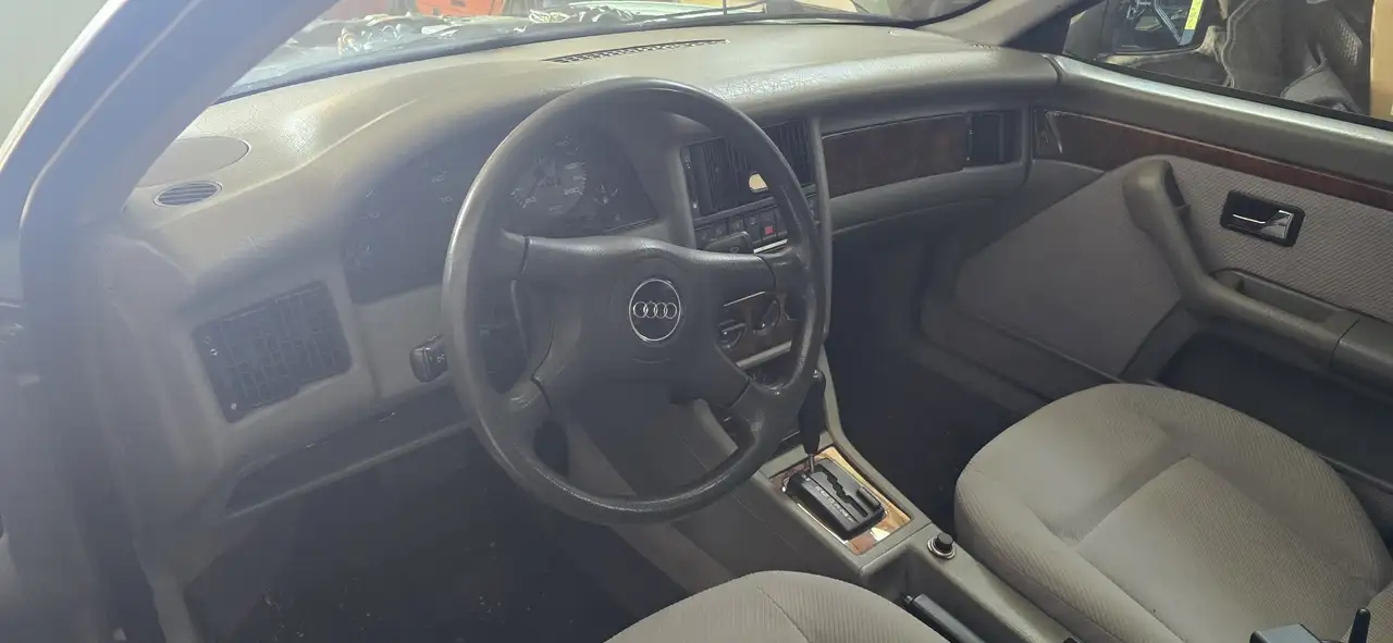 Audi 80 2,3 E Aut., foto 11