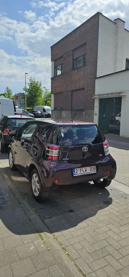 Toyota iQ 1.0 - 2