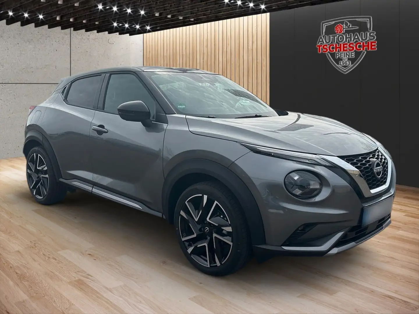 Nissan Juke N-Design *SHZ*BHF*LKH*BOSE*PDC*ACC*DCT* Gris - 2