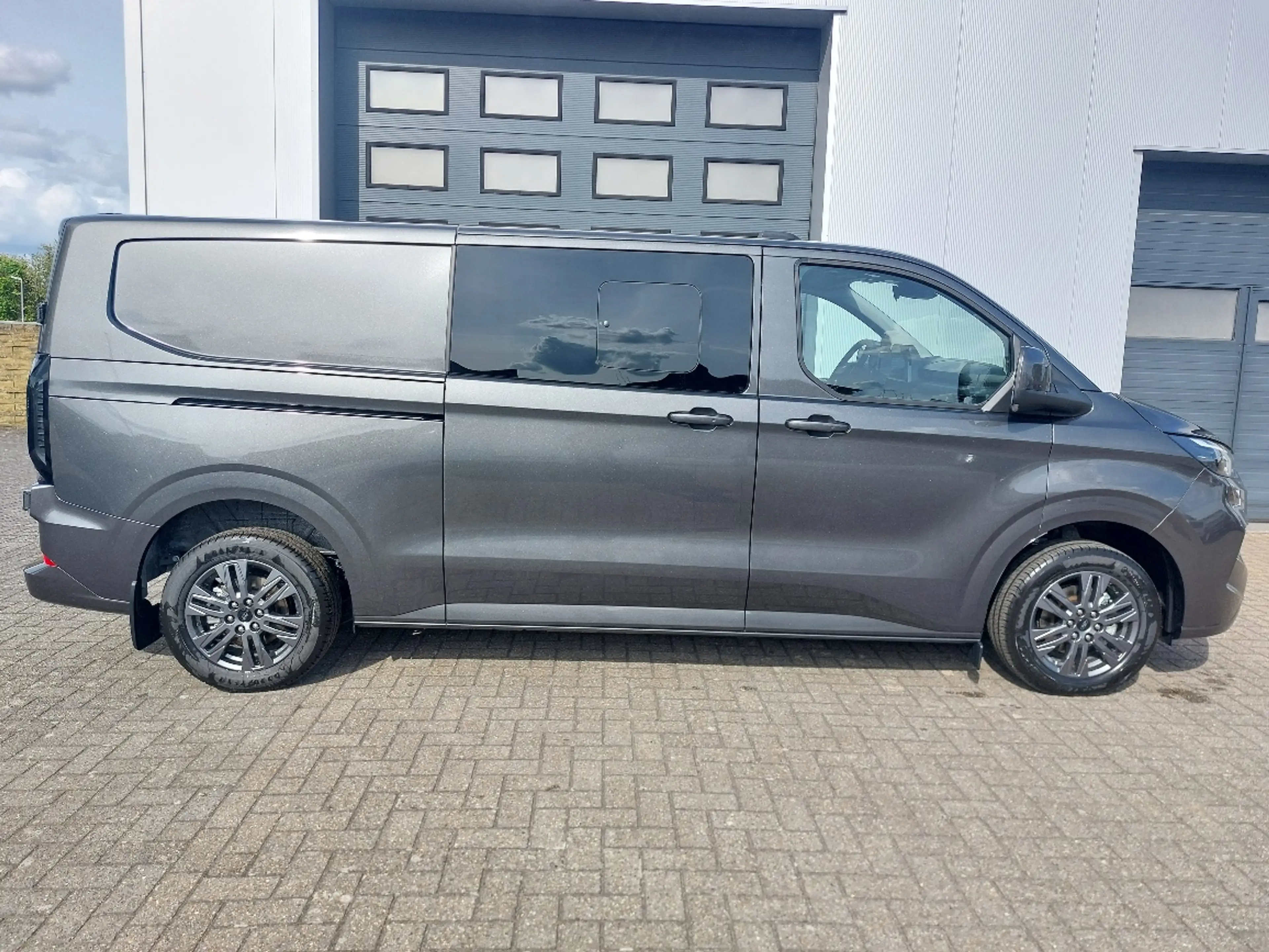 Ford Transit Custom Limited L2 170pk AUT 5pl adapt Cr, BLIS, 5j waarb — photo 2