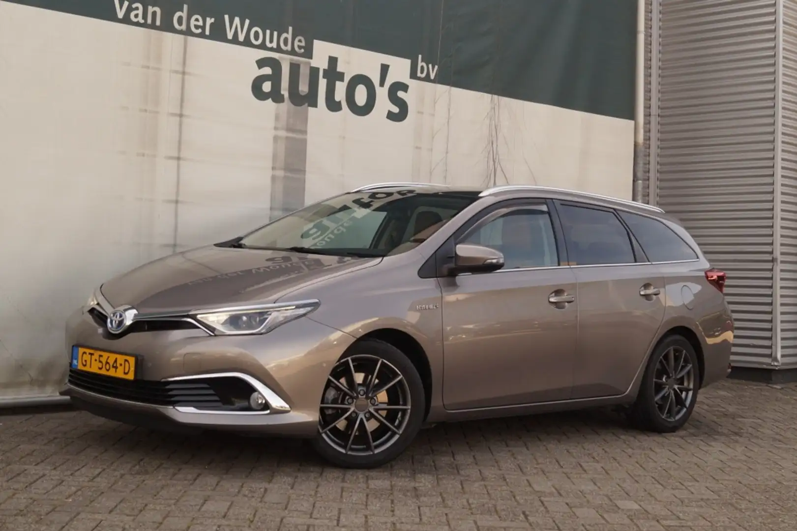 Toyota Auris Touring Sports 1.8 Hybrid Pro Executive -LEER-PANO Brązowy - 2