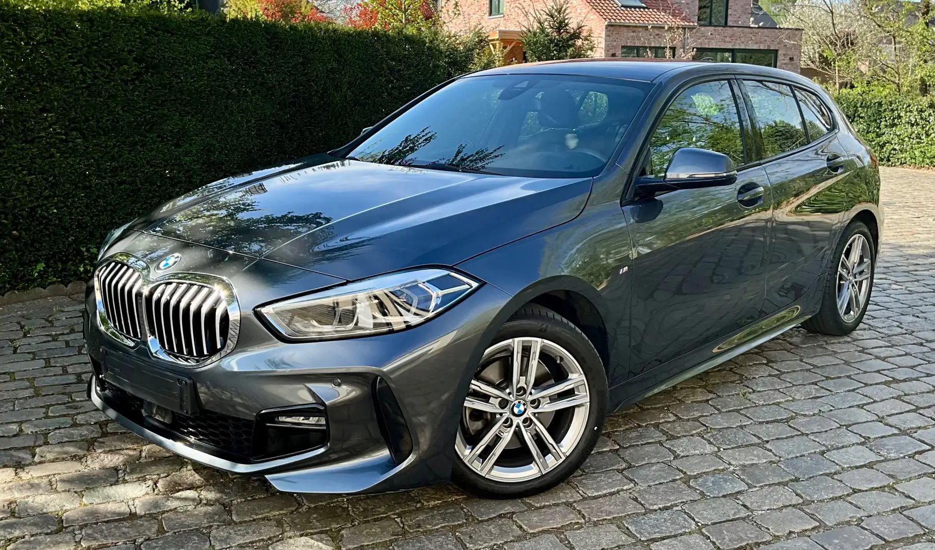 BMW 118 i Automaat Pack M  ### 51000 km ### Gris - 1
