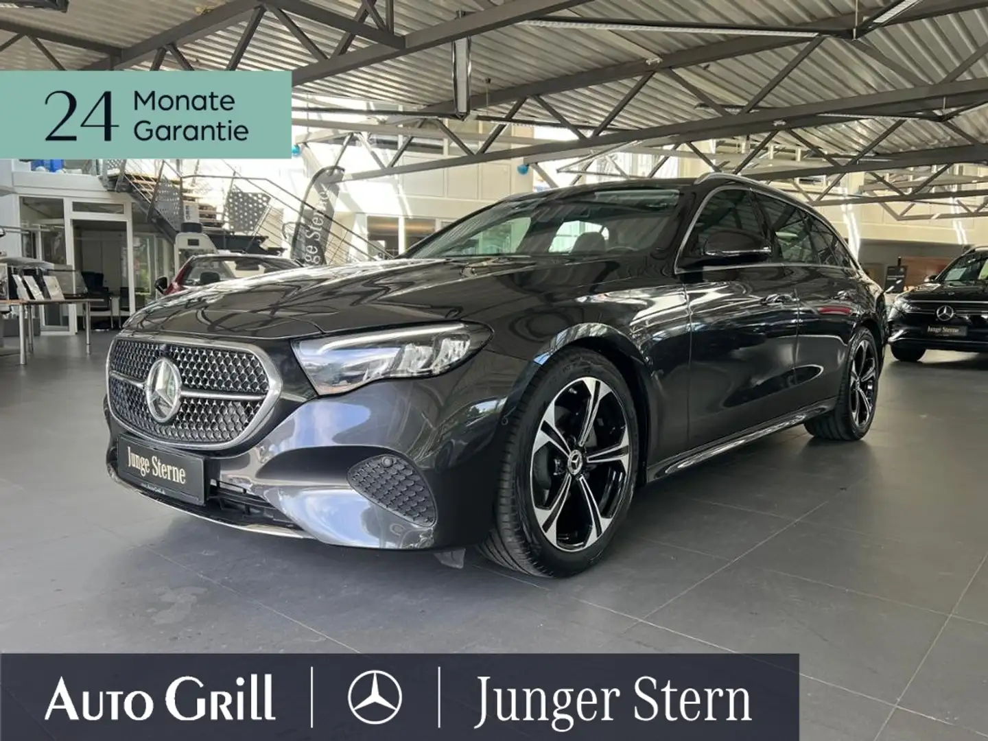 Mercedes-Benz E 220 T d Avantgarde Distronic Pano AHK 19Zoll Grijs - 2