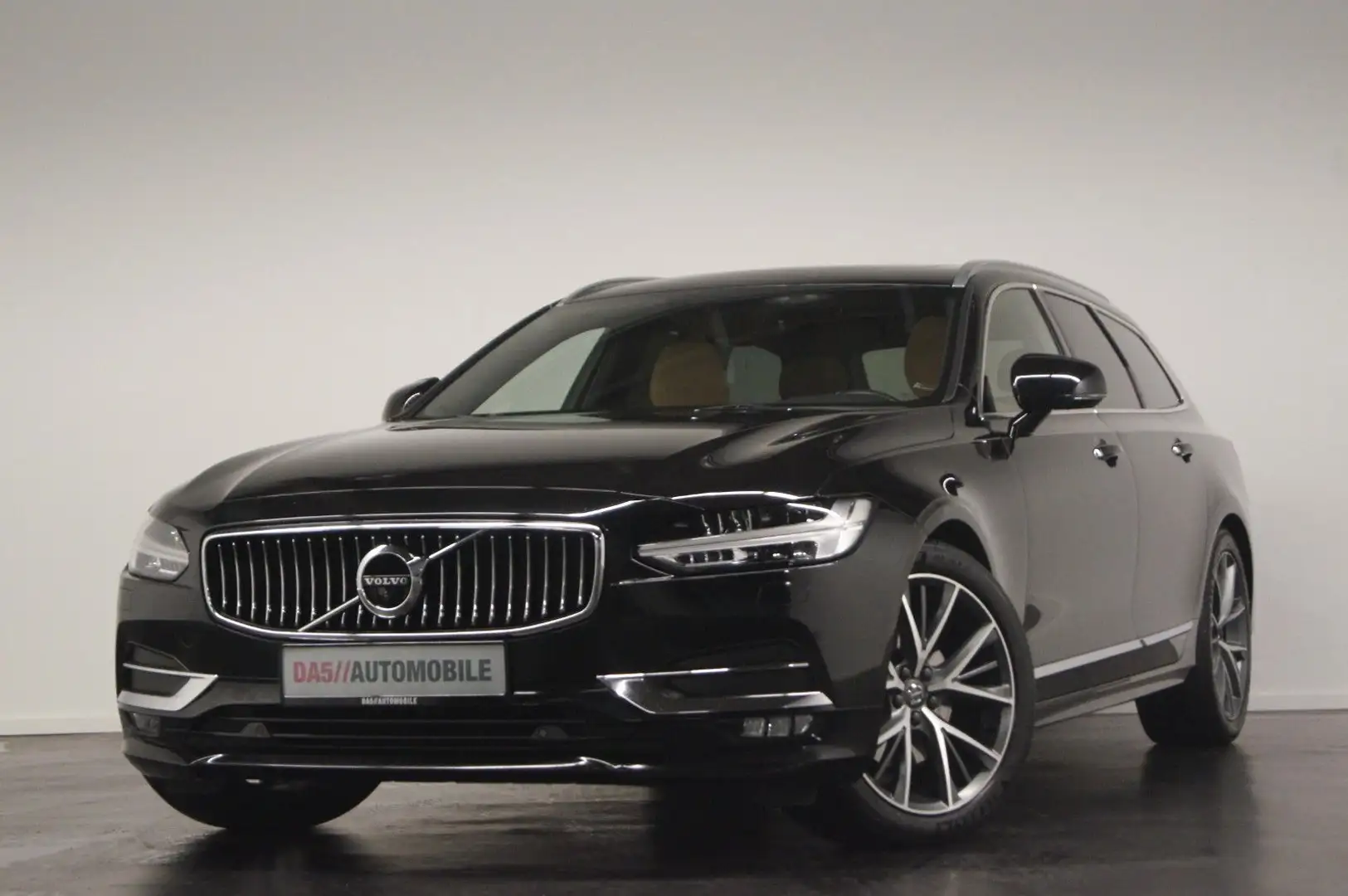 Volvo V90 Kombi Inscription AWD|PANO|AHK|H/K|360° Noir - 1