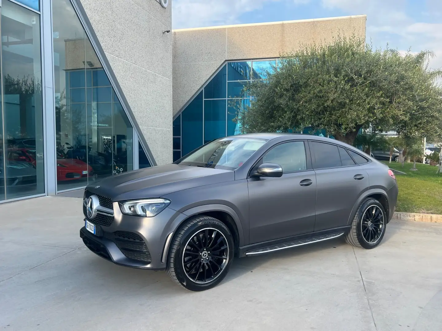 Mercedes-Benz GLE 350 d Premium 4matic Grau - 1