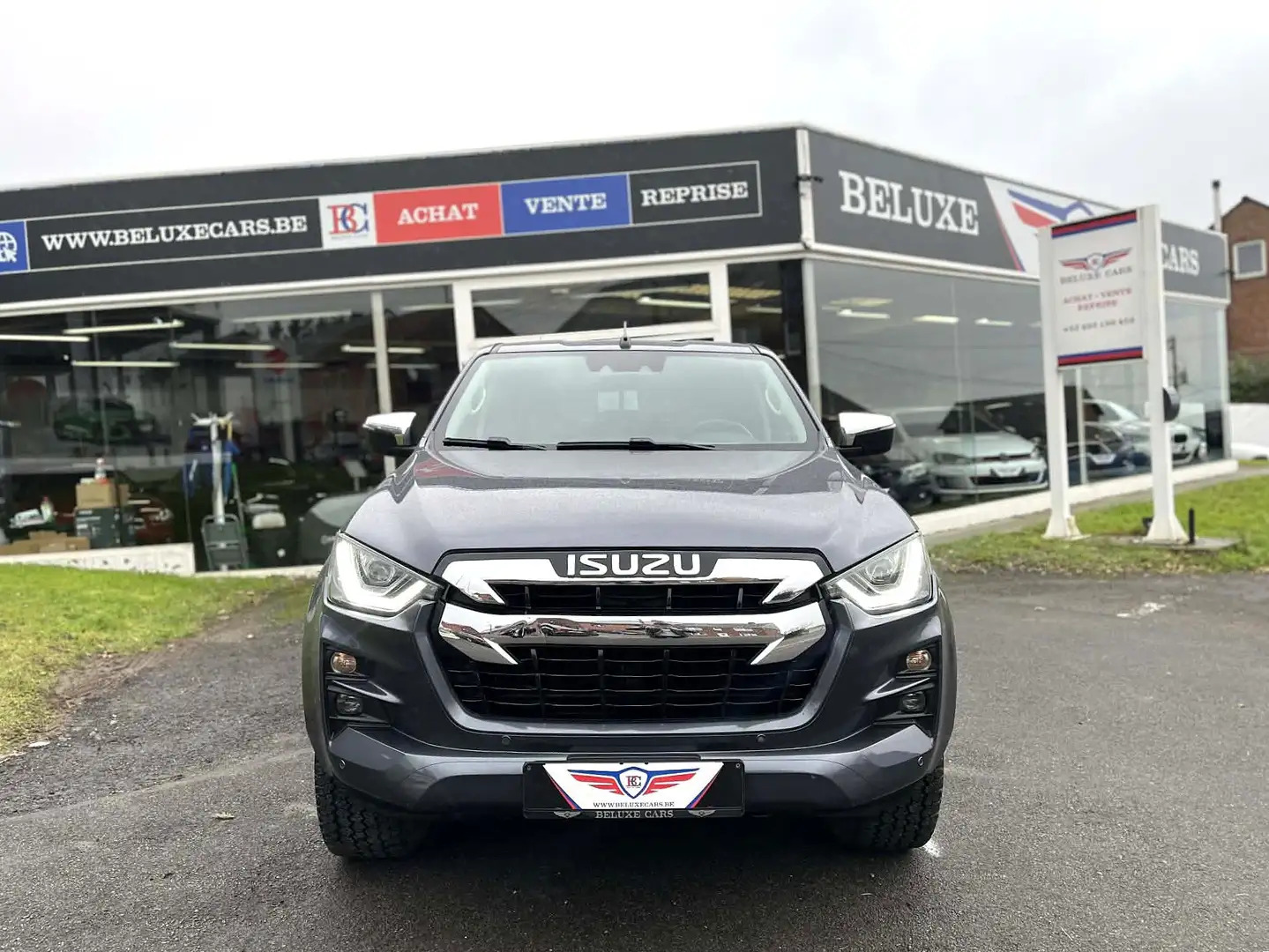 Isuzu D-Max 1.9 Turbo D *AUTO*TVAC*HARDTOP*CAM*CUIR*CLIM*GPS*J Gris - 2