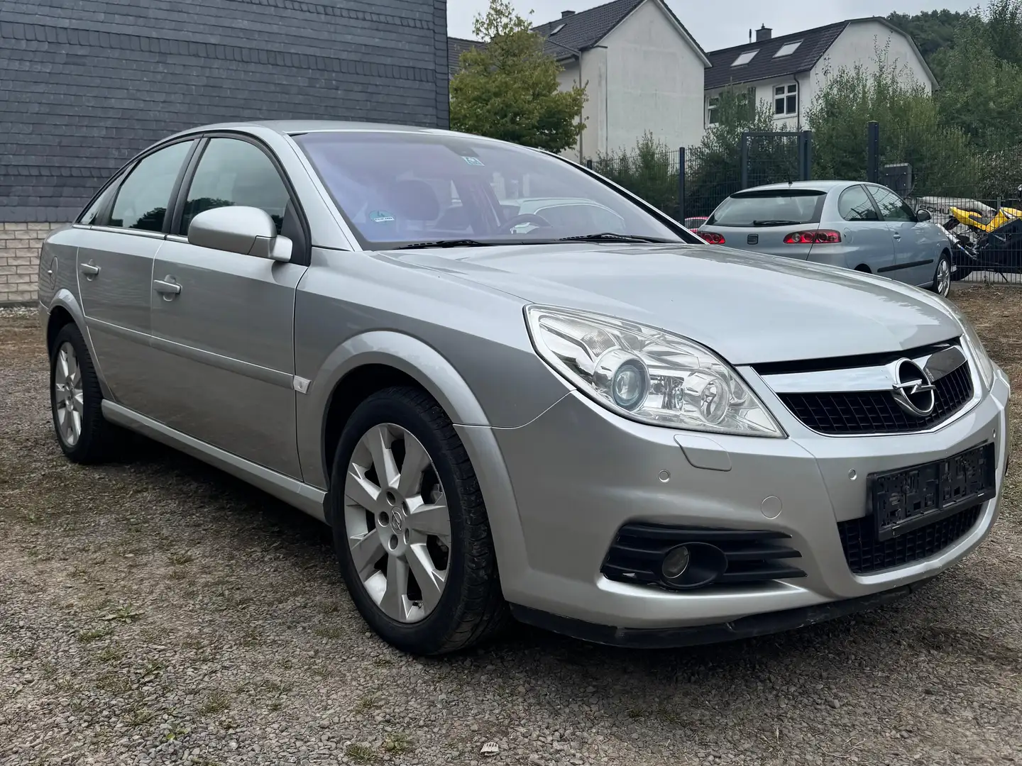 Opel Vectra 2.2 Automatik Edition Silber - 2