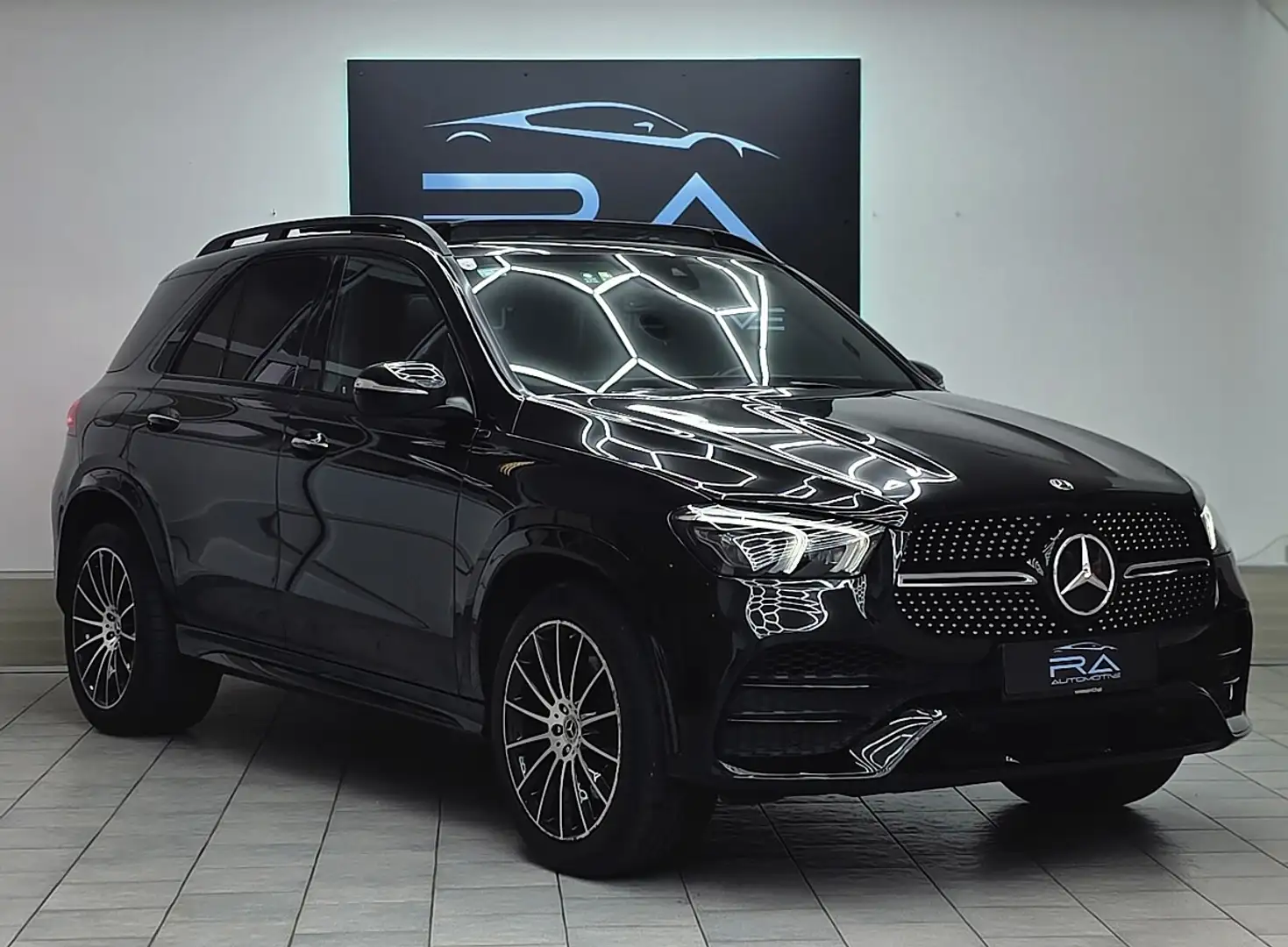Mercedes-Benz GLE 350 d AMG Line 4Matic *BURMESTER*PANO*HEADUP*MULTIB... Schwarz - 1