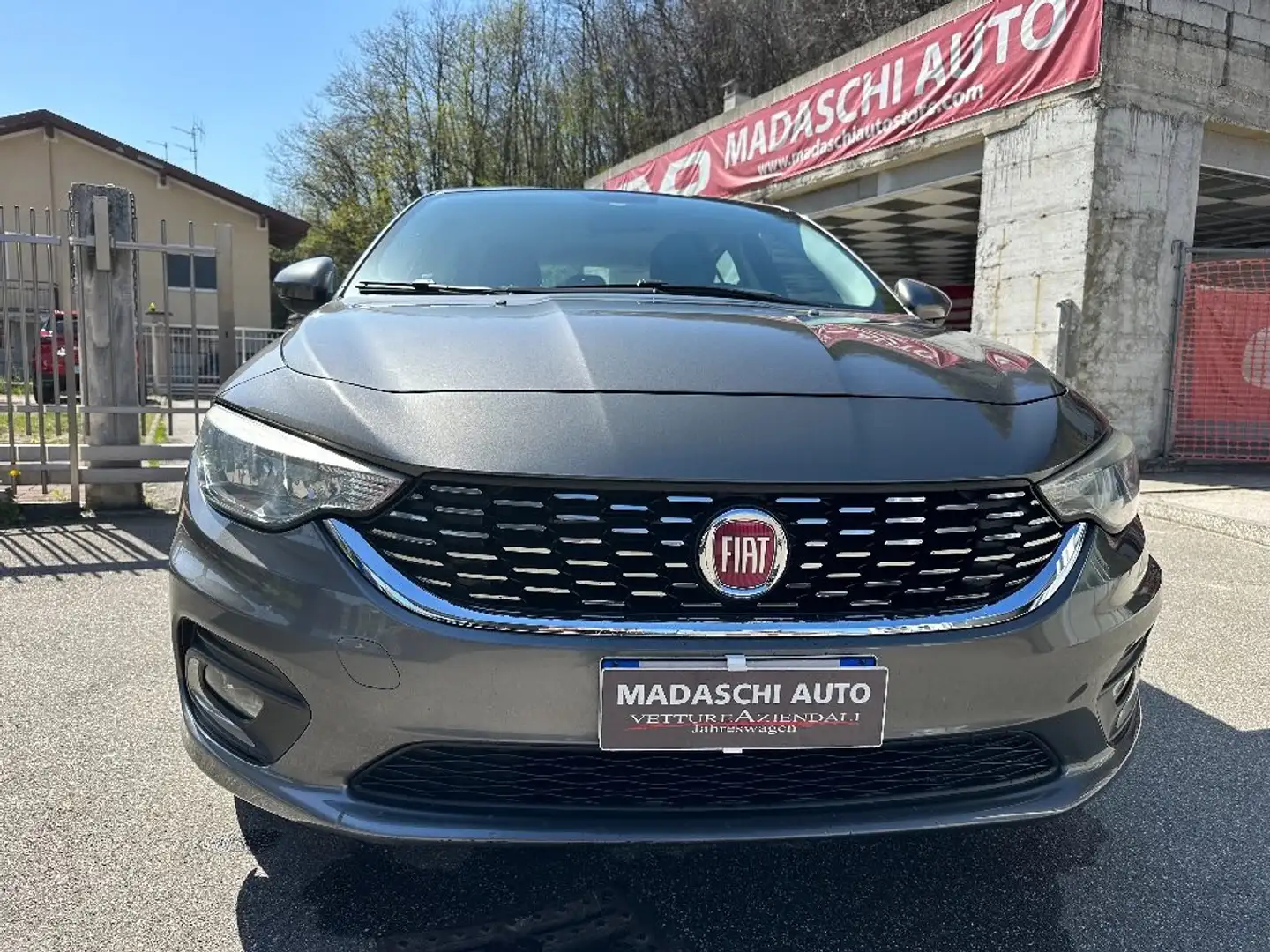 Fiat Tipo 1.4 4 porte Opening Edition Gris - 1