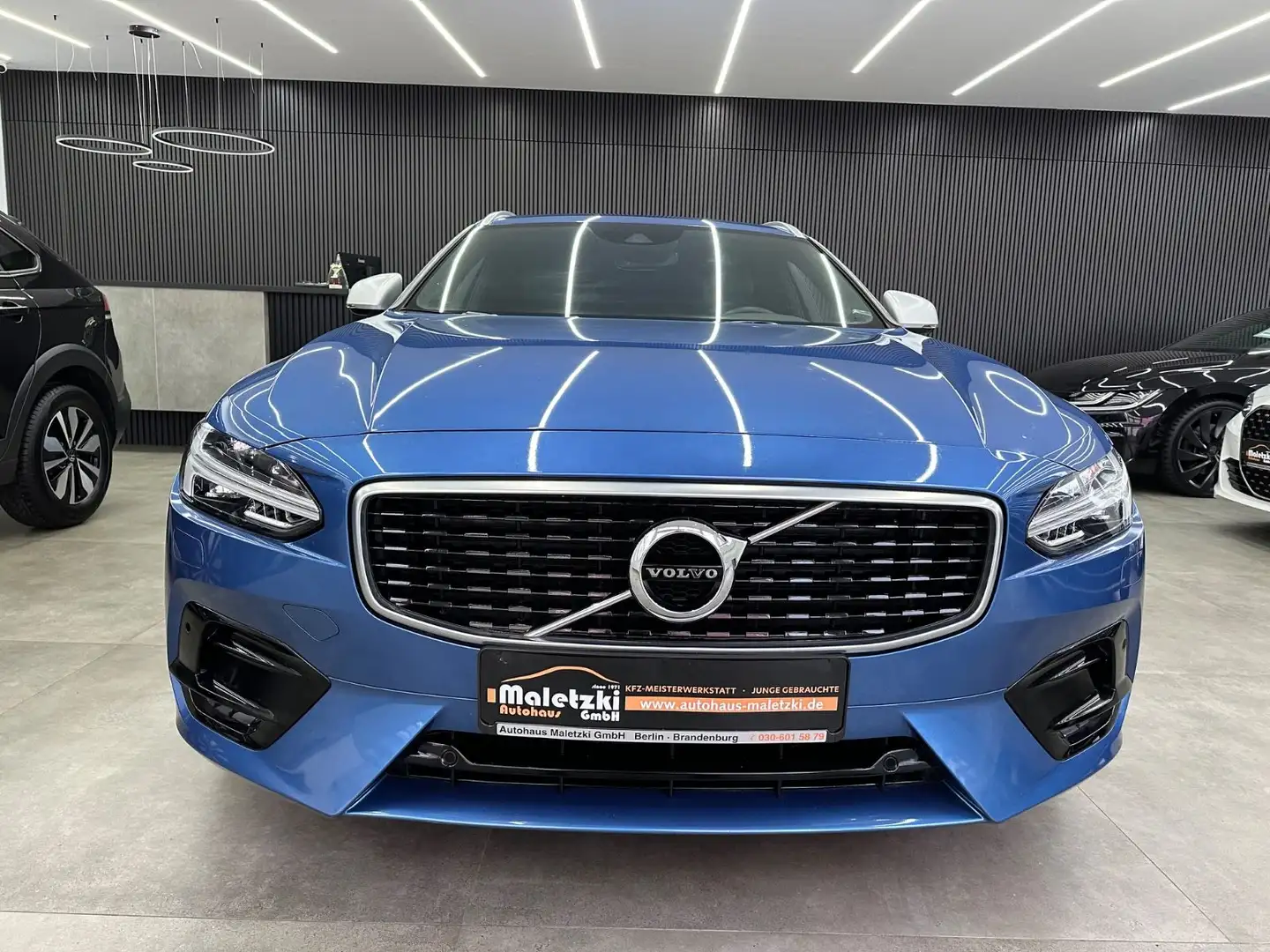 Volvo V90 2.0 R Design*ACC*Keyless*AHK*Kamera*Totwink* Azul - 2