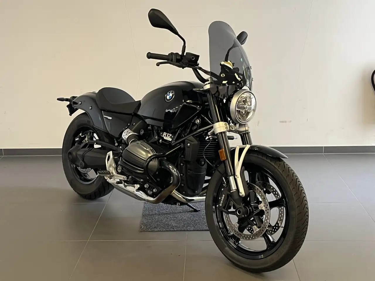 BMW R 12