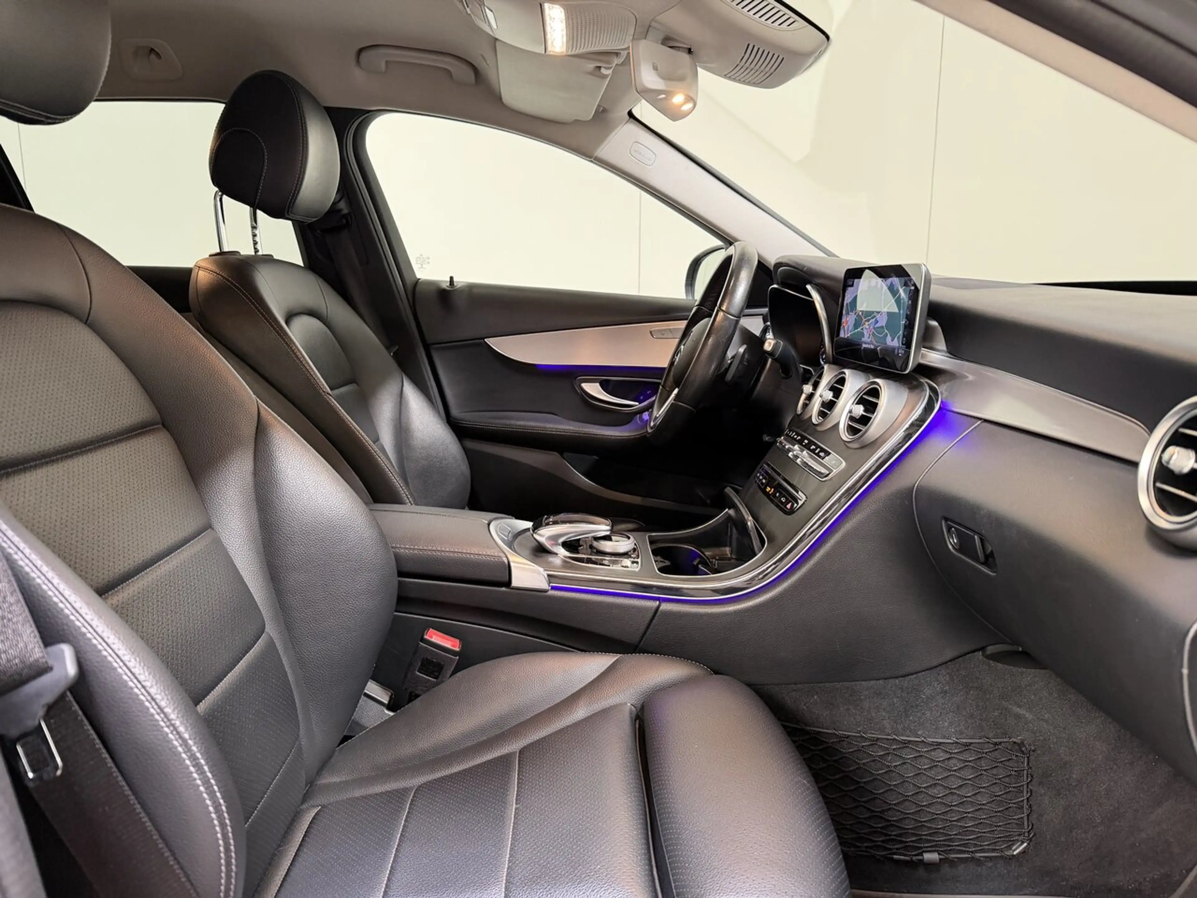 Mercedes-Benz C 300 De PlugIn Hybrid  - Topstaat! — photo 2