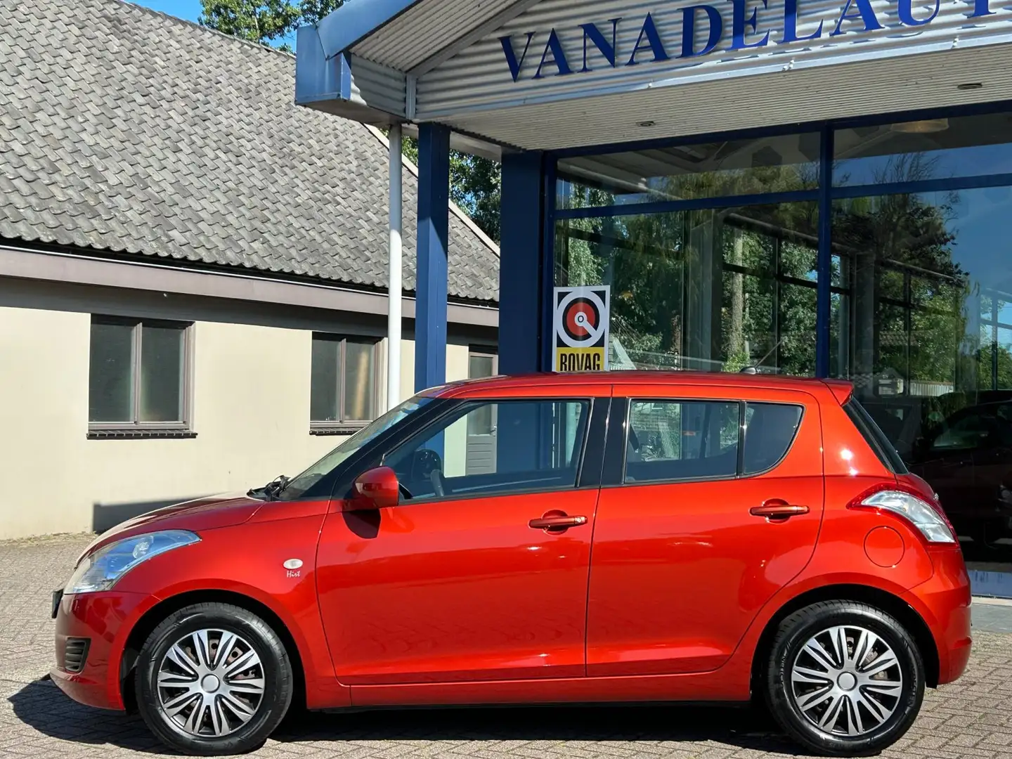 Suzuki Swift 1.2 Comfort 5Drs Airco Elek.Pakket Trekhaak Volled Oranžová - 2