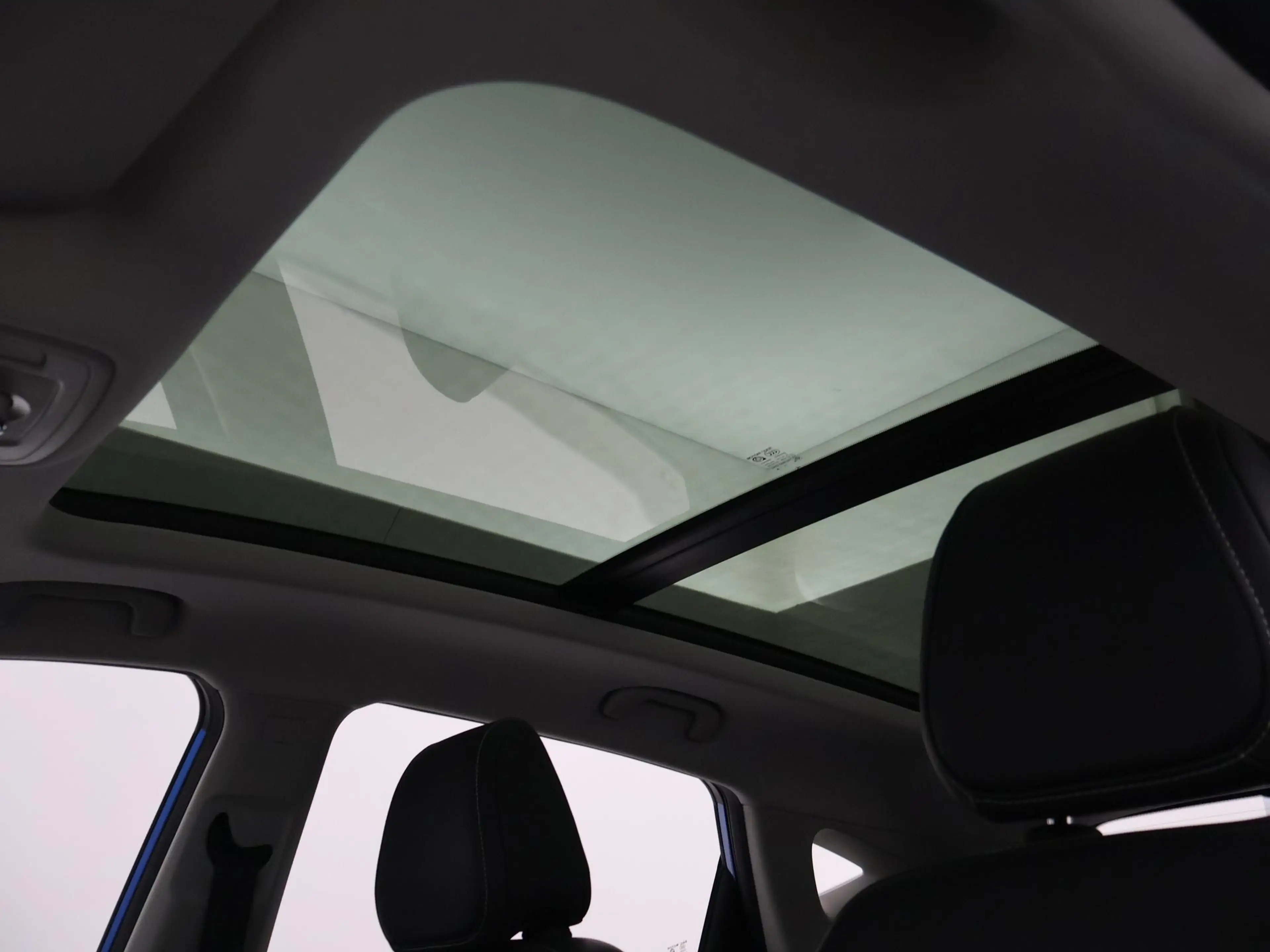 MG ZS MG EV LUXURY 45 kWh + TREKHAAK | PANORAMA | JBL 95 — photo 33