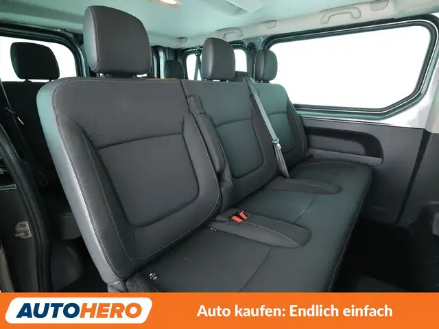 Opel Vivaro view 14