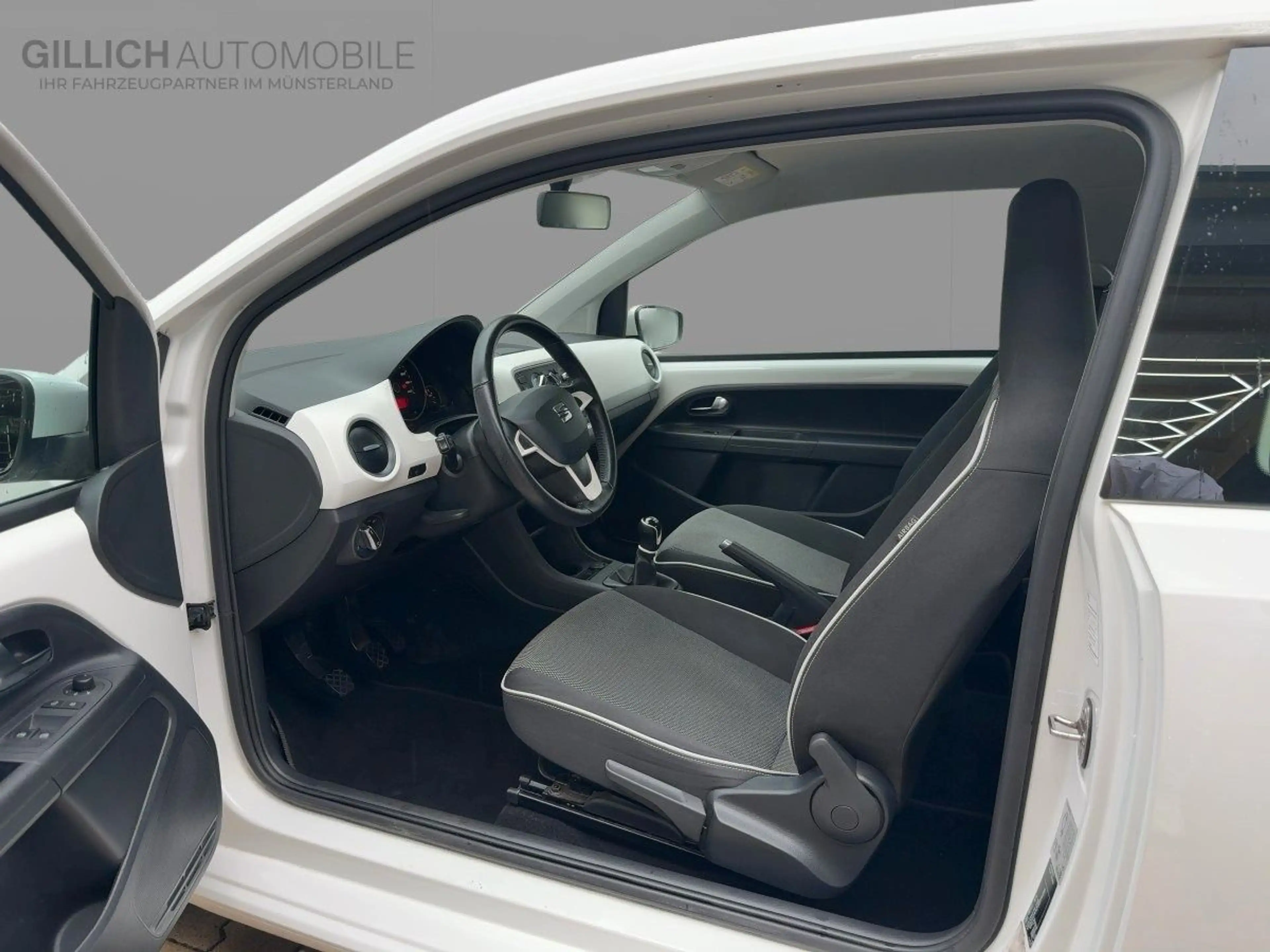 SEAT Mii 1.0 Chic Scheckheft gepfl. 2. Hand TÜV — photo 7