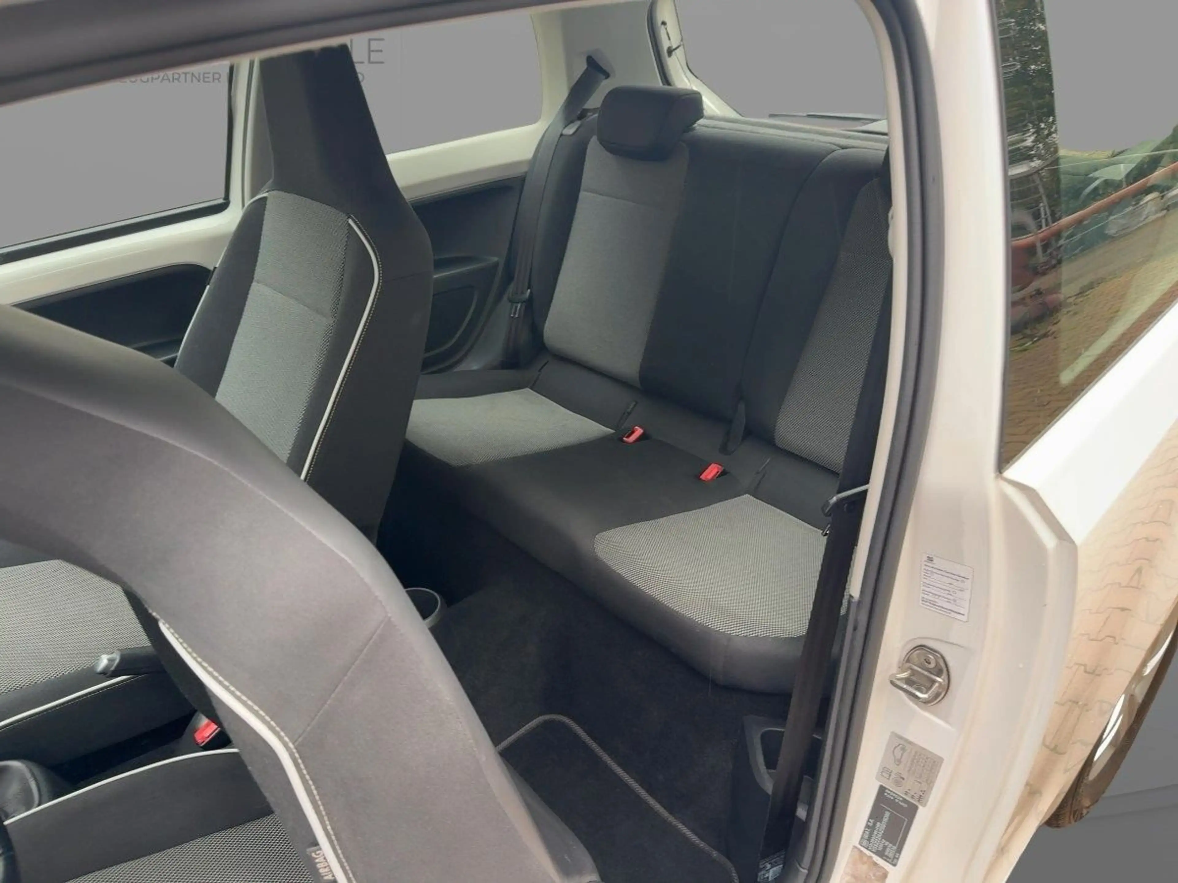 SEAT Mii 1.0 Chic Scheckheft gepfl. 2. Hand TÜV — photo 8