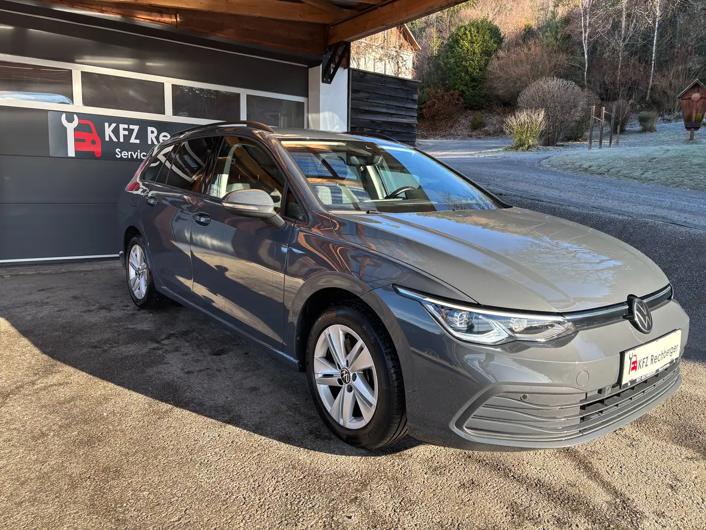 Volkswagen Golf Variant IQ LIGHT SHZ NAVI APP MULTI MIT HEIZUNG VIRTUELL Gris - 1