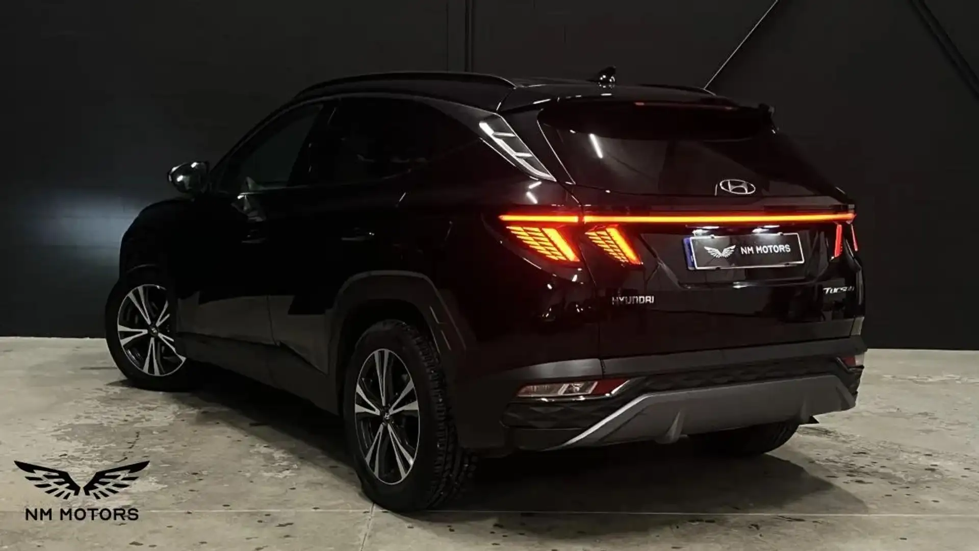 Hyundai TUCSON 1.6 CRDI 135 HYBRID MHEV 48VOLT N-LINE EXECUTIVE 2WD DCT BVA Schwarz - 2