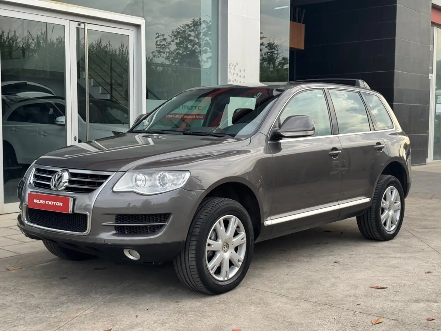Volkswagen Touareg 3.0TDI 240 Tiptronic Beige - 2