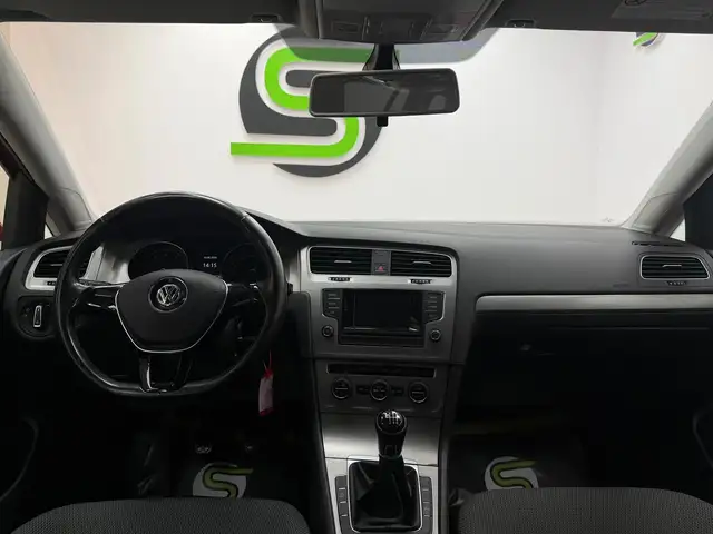 Volkswagen Golf view 15