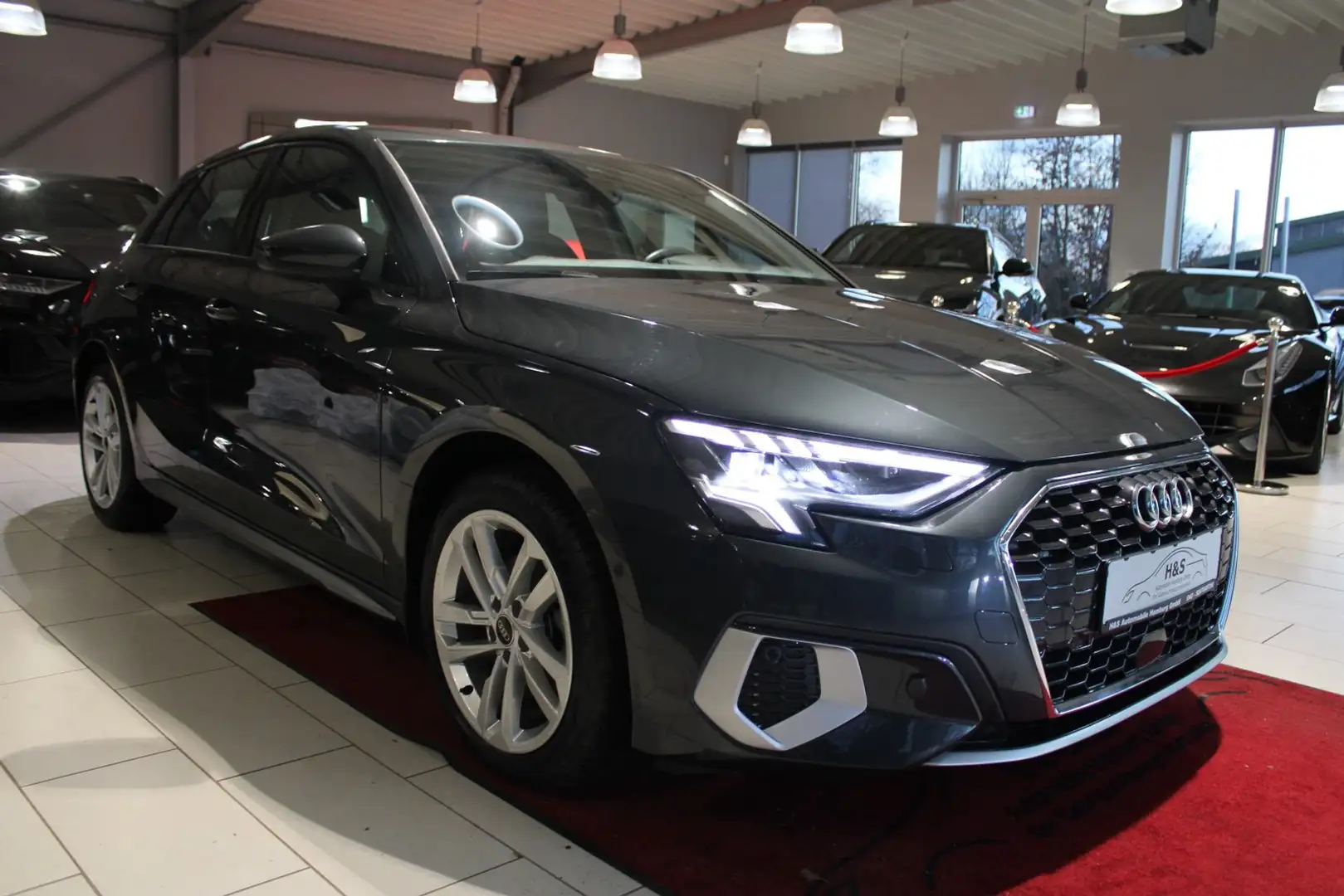 Audi A3 Sportback 35 TFSI advanced *V-Cockpit*Sitzheiz.*1. Grau - 2