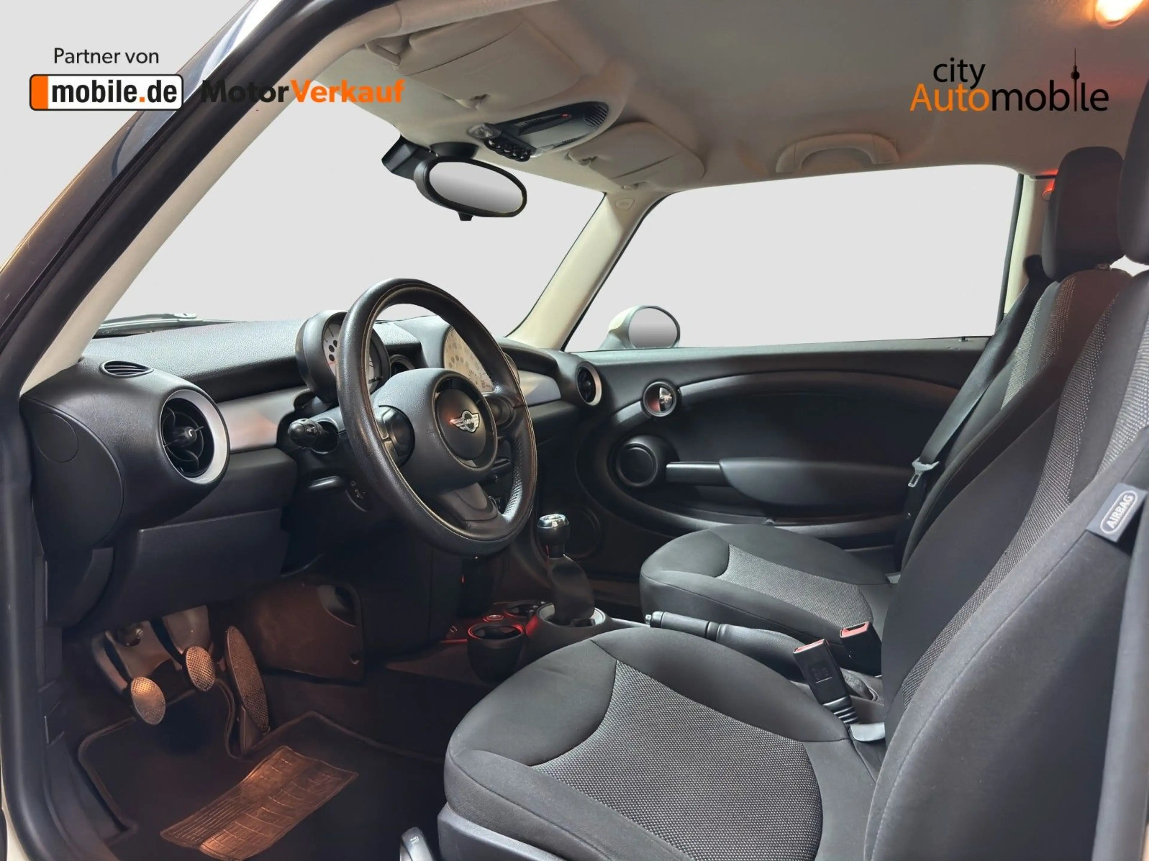 MINI Cooper D Clubman D Pepper/Klimaaut. — photo 9