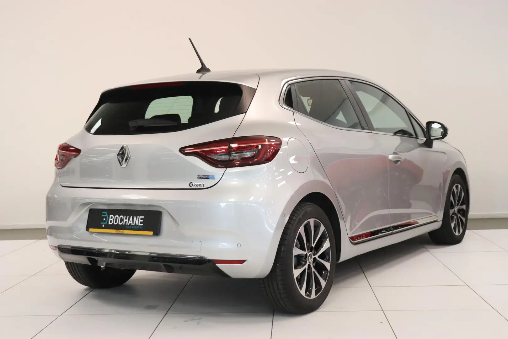 Renault Clio 1.6 E-Tech Hybrid 145 Intens | 360° Camera | Navig Zilver - 2