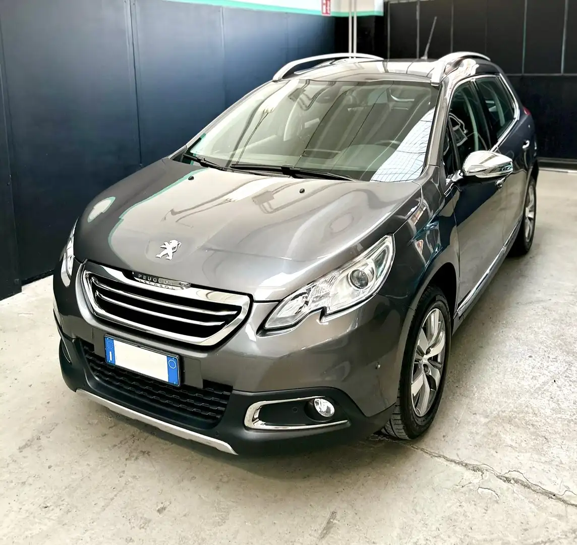 Peugeot 2008 1.2 puretech (vti) allure Unico proprietario Gris - 1