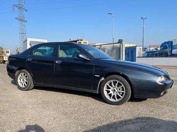 2.5 V6 24V Distintctive AutoDelta