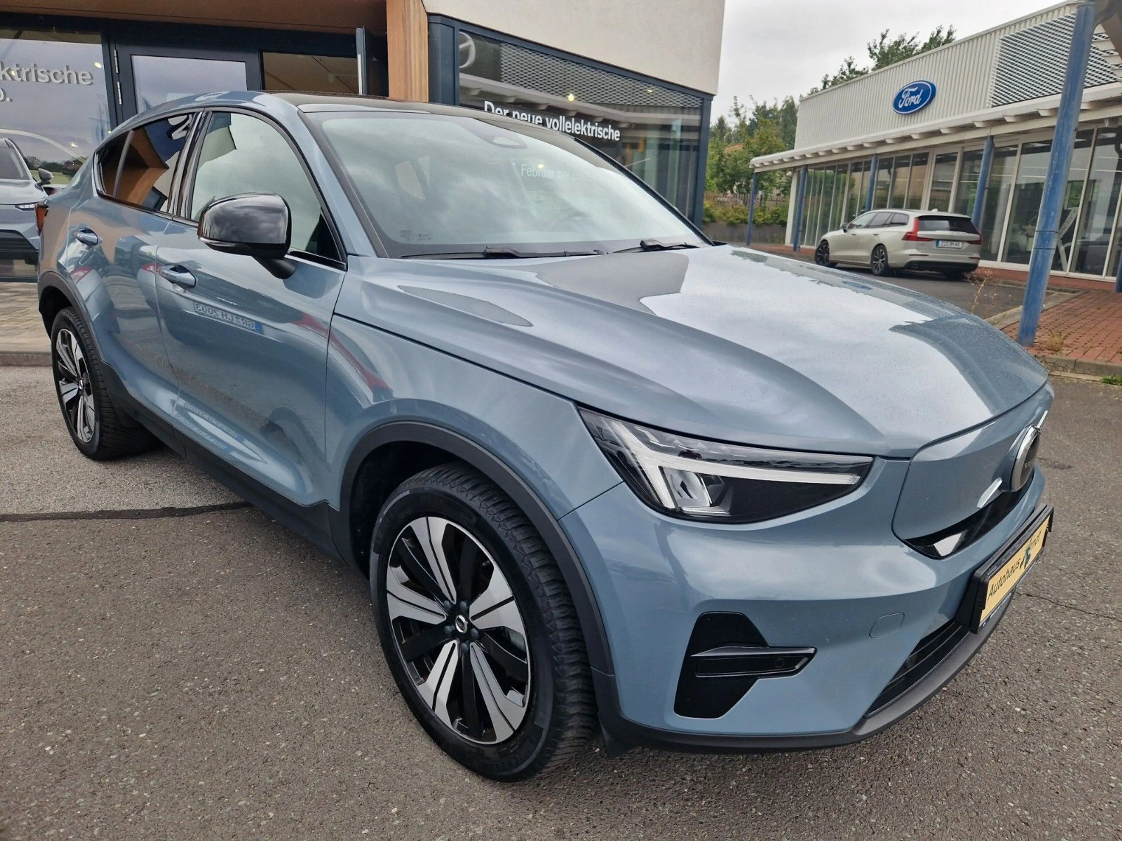 Volvo C40 Plus Recharge Pure Electric AWD — photo 3