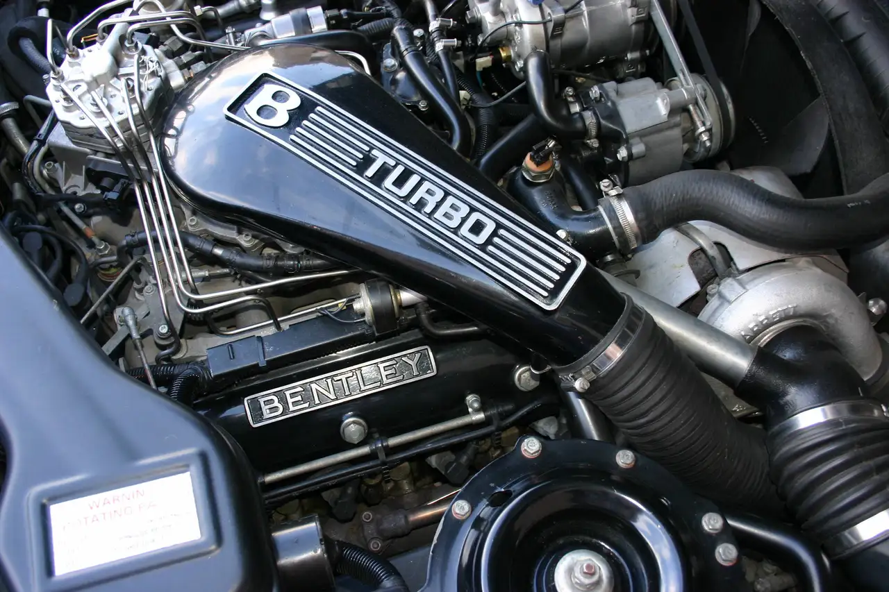Bentley Turbo R L A, foto 8
