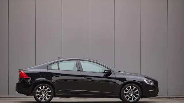 Volvo S60 1.5 T3 Polar+ Leer|Xenon|Sportstoelen