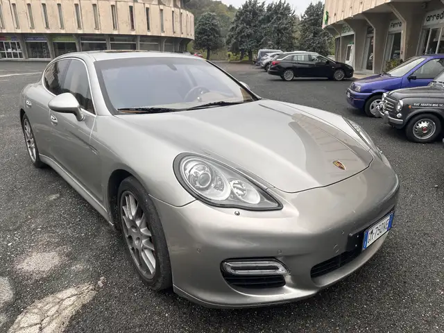 Porsche Panamera Turbo