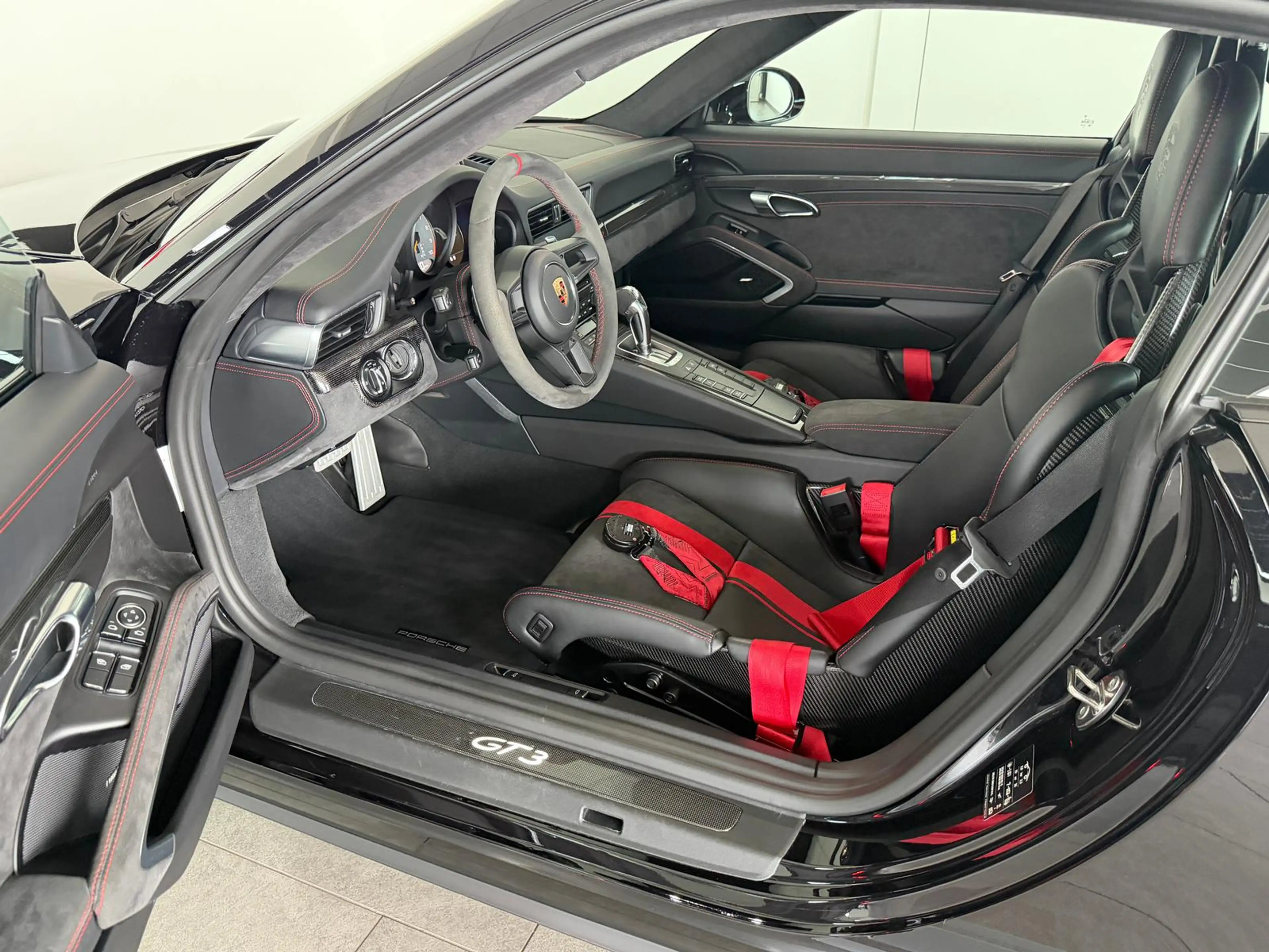 Porsche 991 GT3 1.Hand Approved 06.28 Schale LIFT BOSE — photo 8