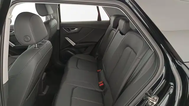 Audi Q2 view 11