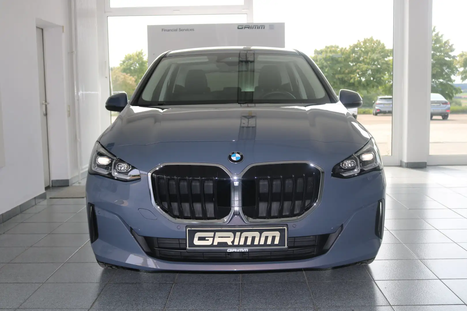 BMW 218 i Driv.Ass.Plus LED RFK Komfortzg. Parkassistent S Gris - 2