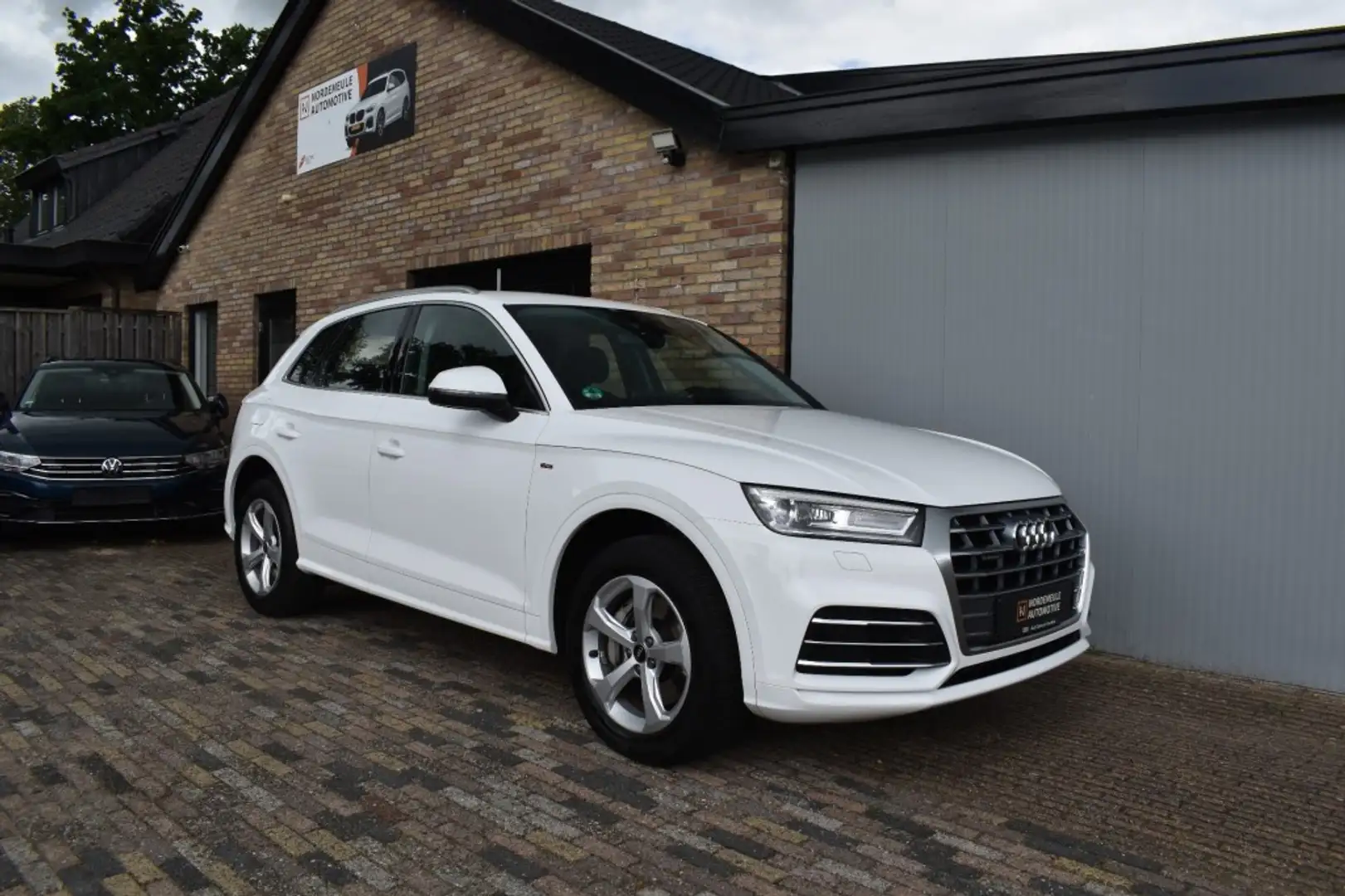 Audi Q5 50 TFSI E Quattro S Edition, Xenon, Navi, ACC, Vir Wit - 2