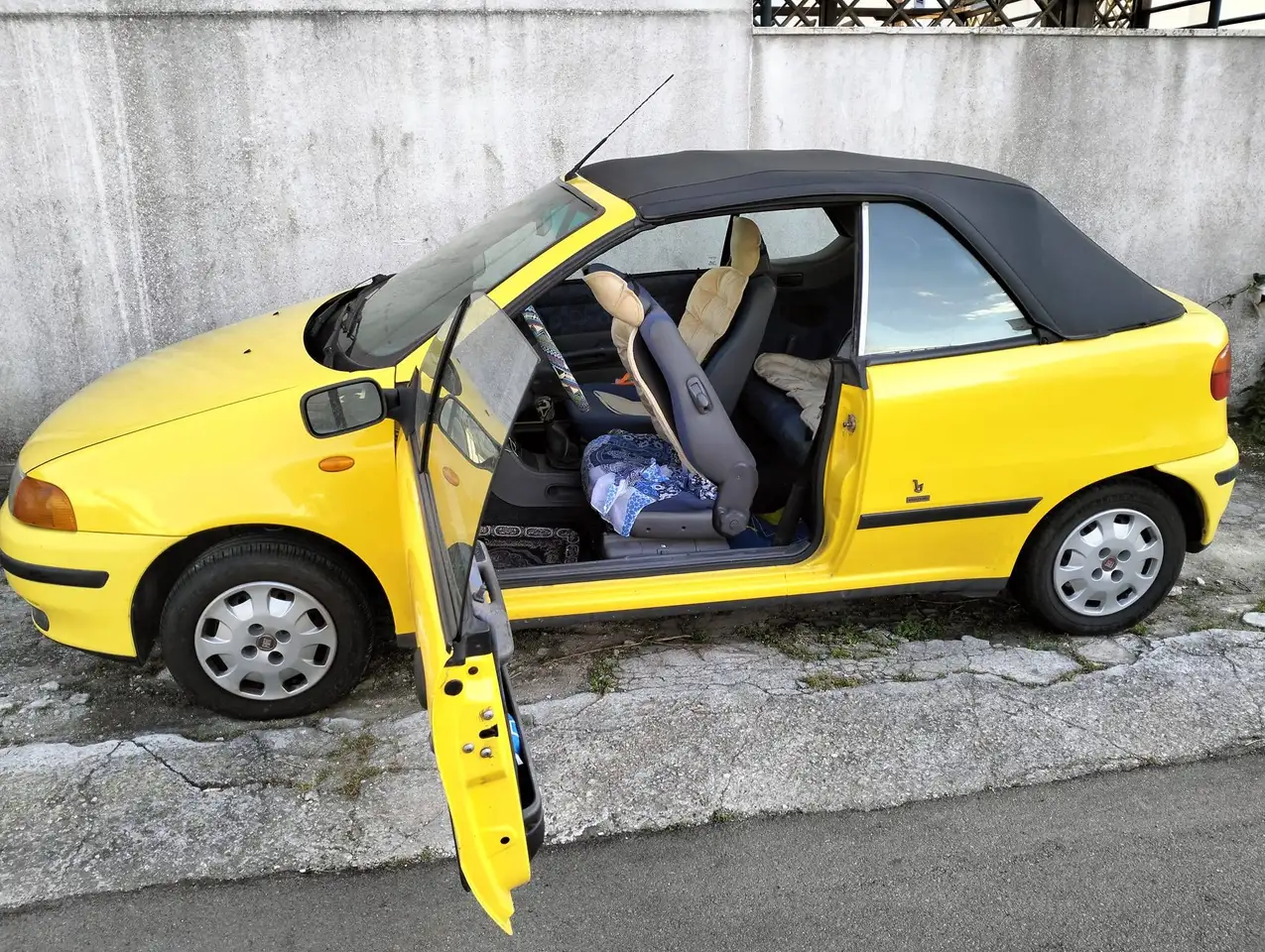 Fiat Punto Cabrio 1.2 S c/SS, foto 3