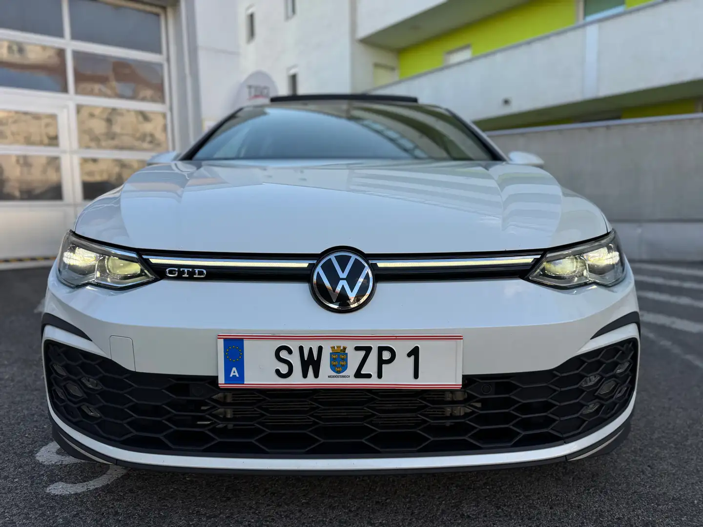 Volkswagen Golf GTD Golf 2,0 TDI GTD DSG Weiß - 1