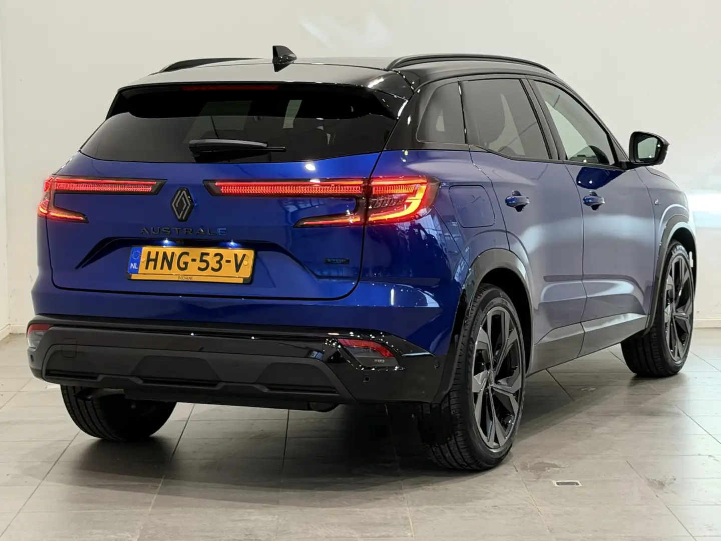 Renault Austral 1.2 E-Tech Full Hybrid 200 Iconic Esprit Alpine | Bleu - 2