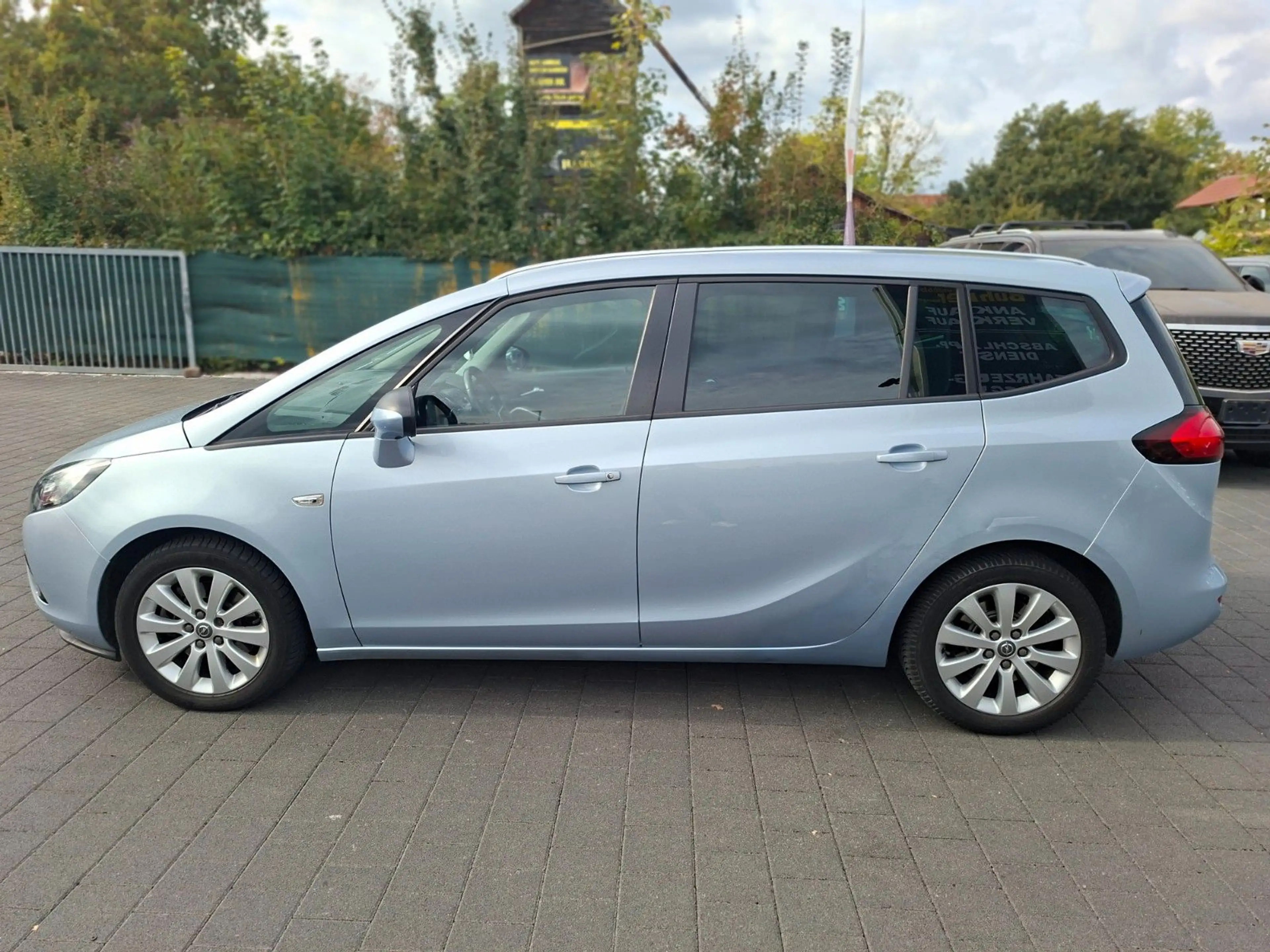 Opel Zafira C Tourer Style*AUOMATIK*R-CAMERA*7-SITZER — photo 5