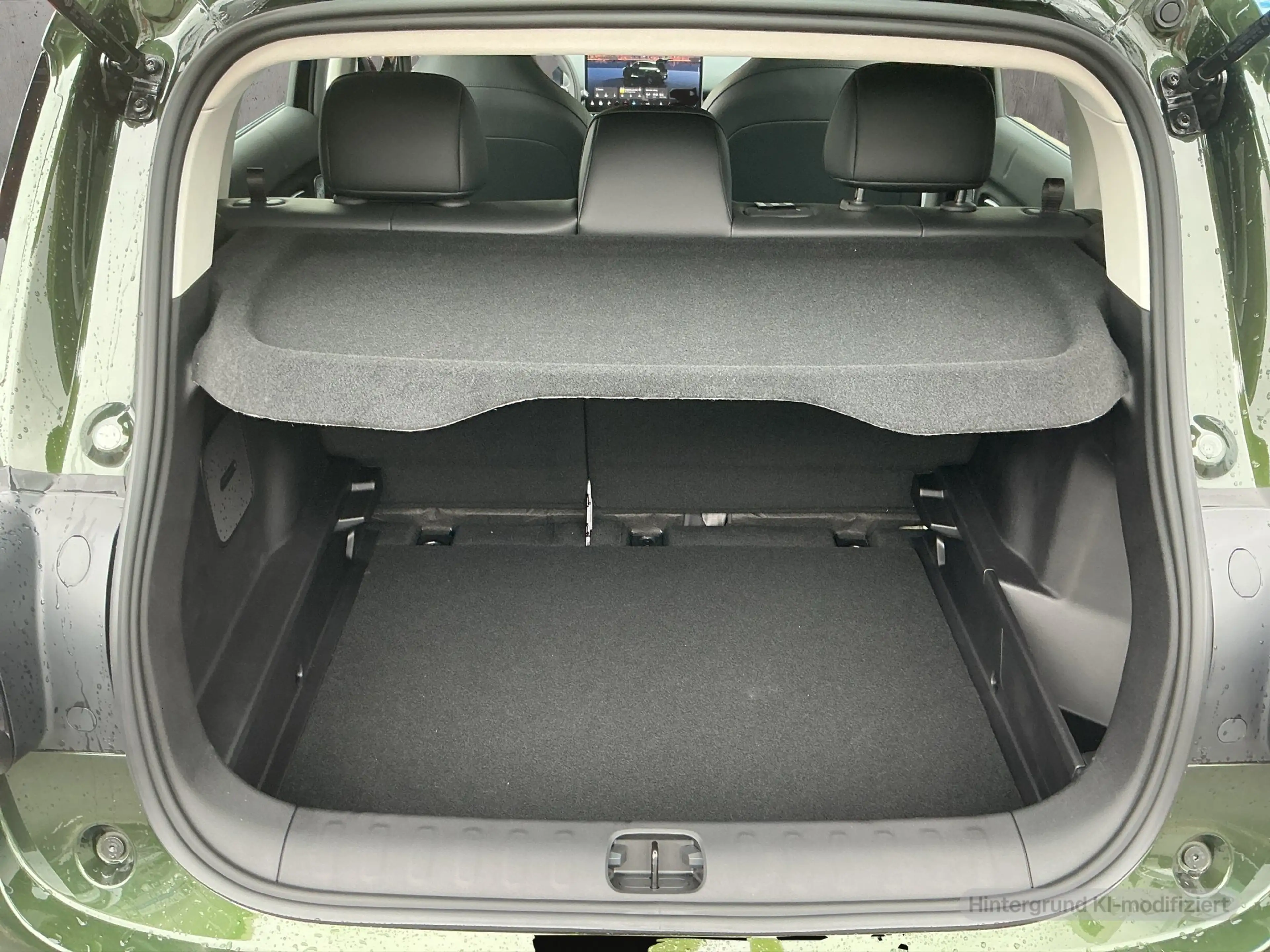 Leapmotor B03X BEV 53kWh Design Pro Max — photo 10