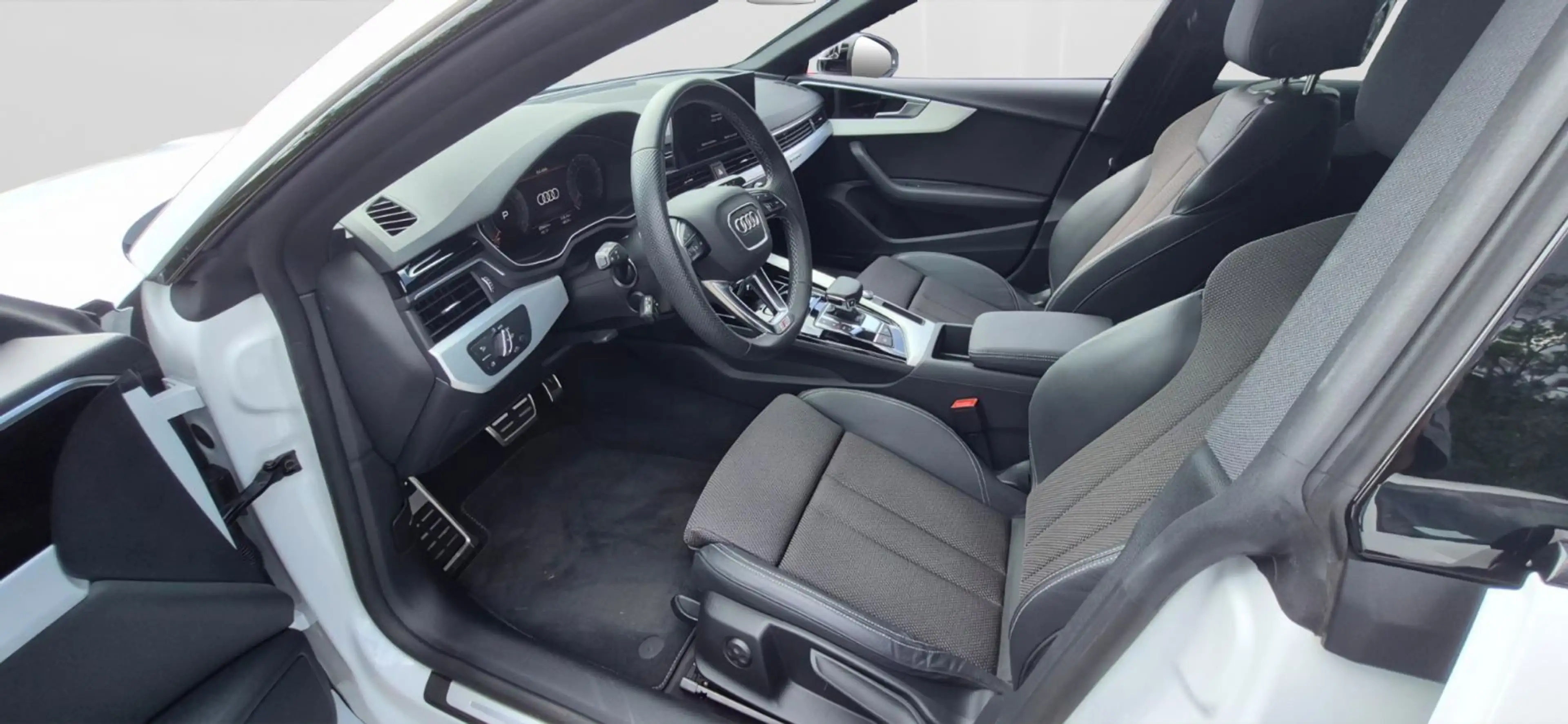 Audi A5 40 TFSI qu. S-Tronic S line*Pano*AH — photo 4