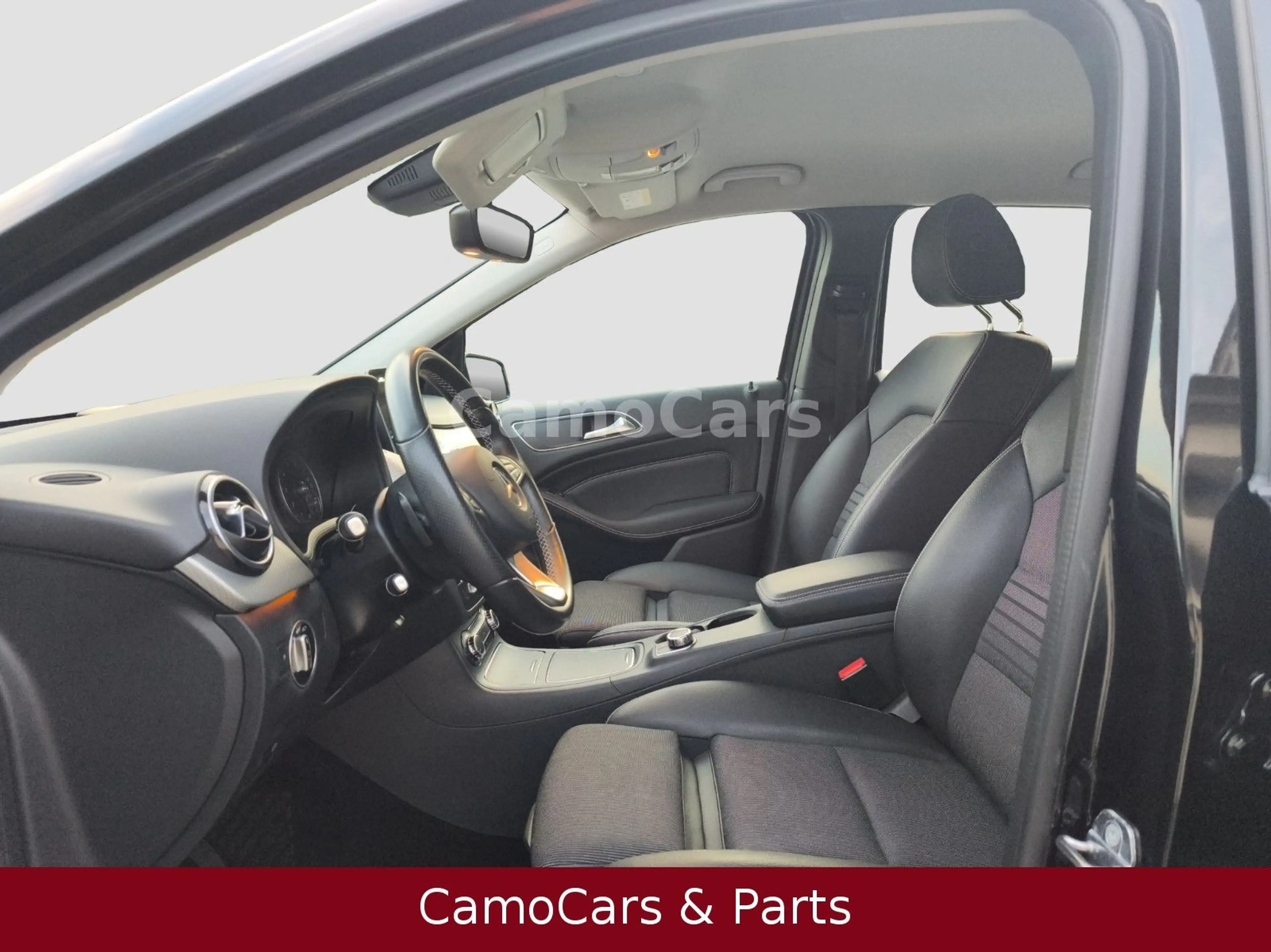 Mercedes-Benz B 220 B 4Matic Urban Style Edition Navi Tempomat — photo 11