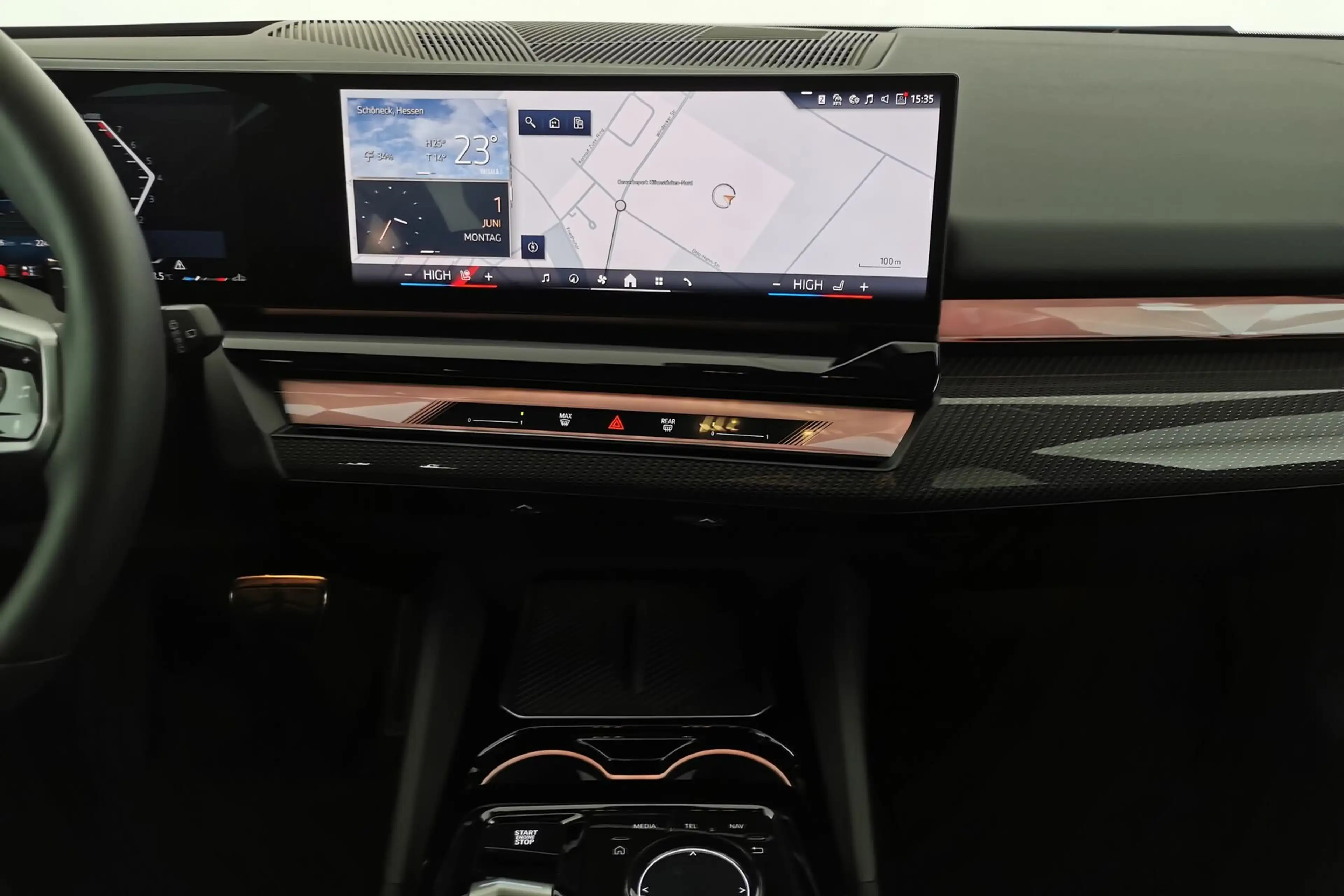BMW 520 i M Sport 360°*ACC*AHK*Pano*4xSHZ*HUD*Matrix — photo 12