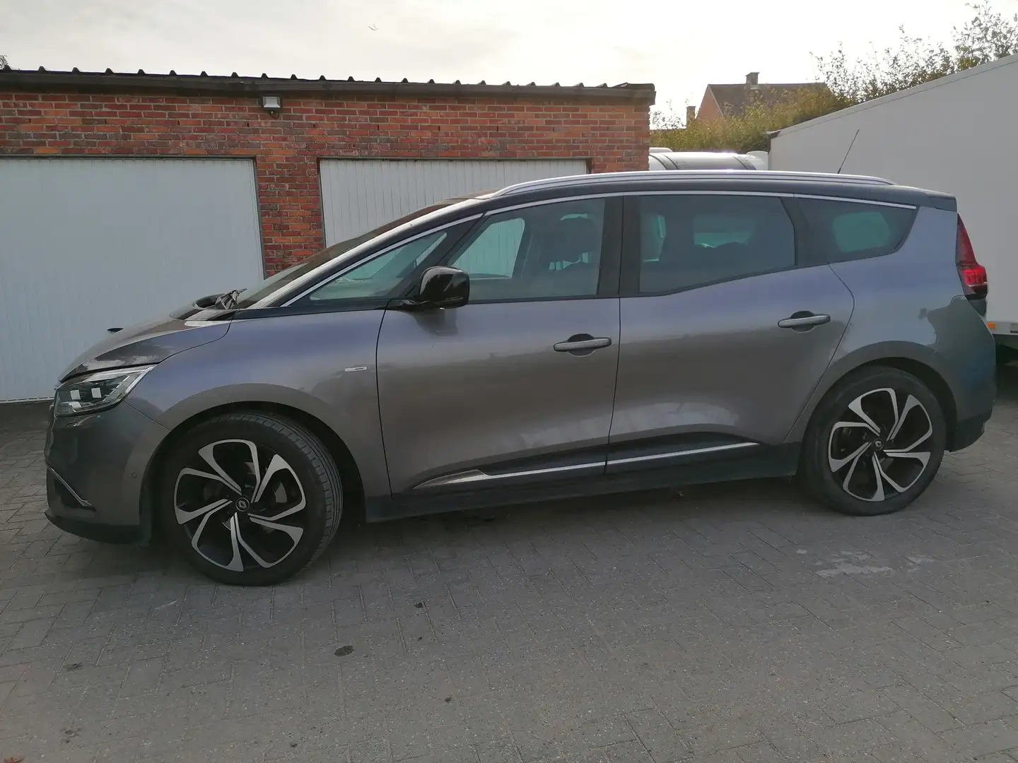 Renault Scenic 1.6 dCi Energy Bose Edition EDC Gris - 1